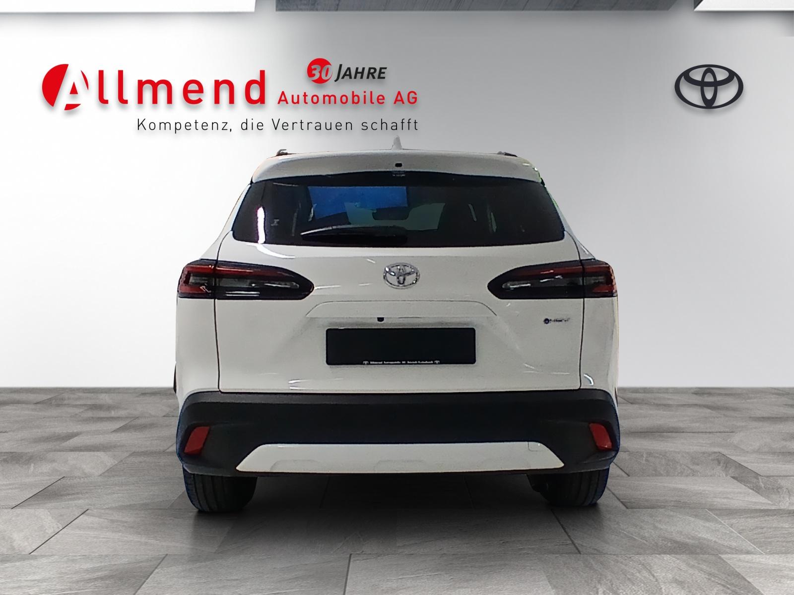 TOYOTA Corolla Cross 2.0 HSD Trend AWD-i-image-5