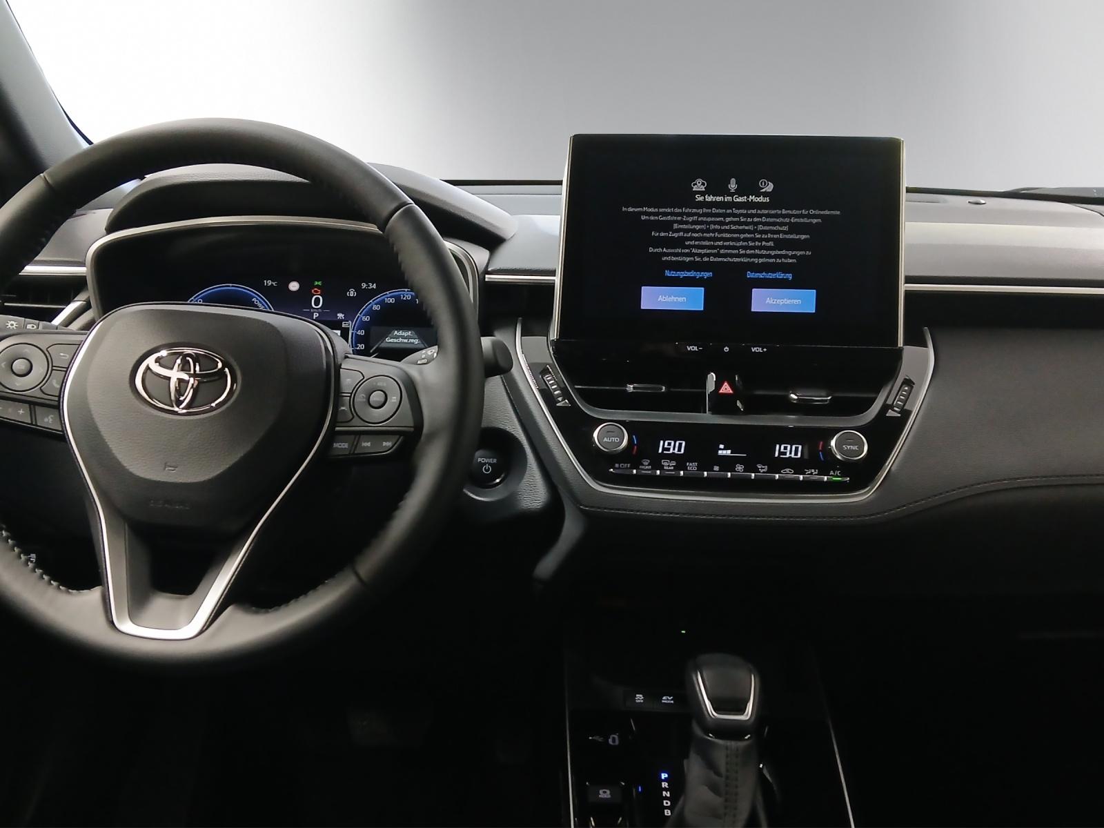 TOYOTA Corolla Cross 2.0 HSD Trend AWD-i-image-12