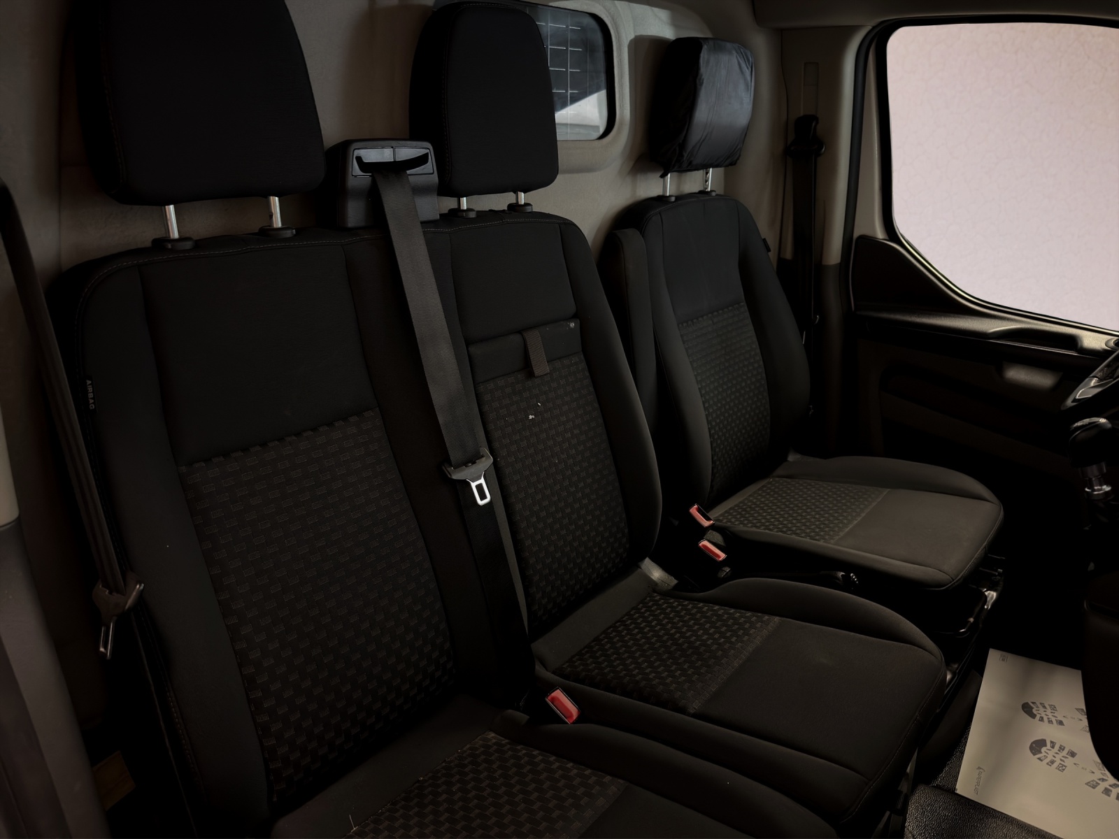 FORD Transit Custom 320 L1H1 Ambiente-image-7