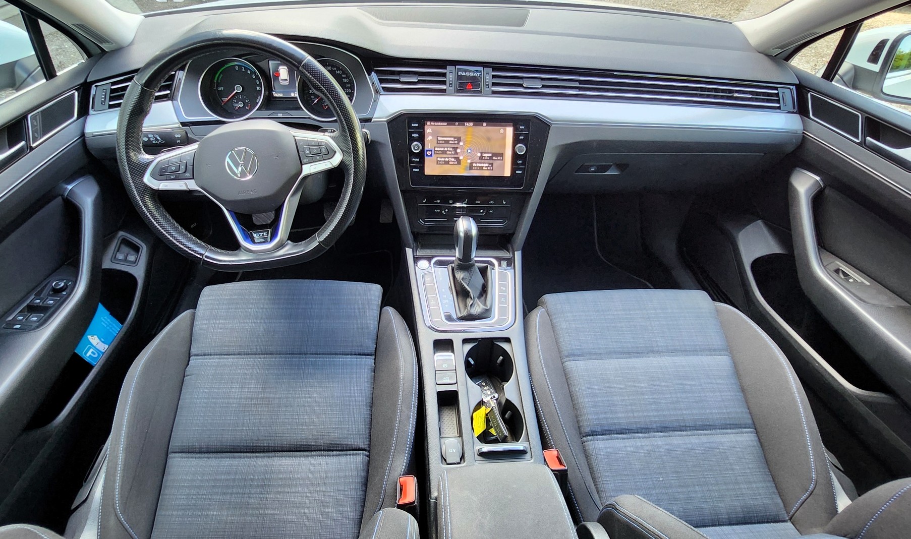 VW Passat Variant 1.4 TSI GTE Hybrid DSG-image-8