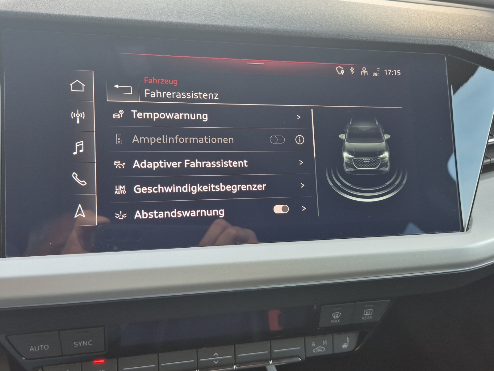 AUDI Q4 e-tron 40-image-14