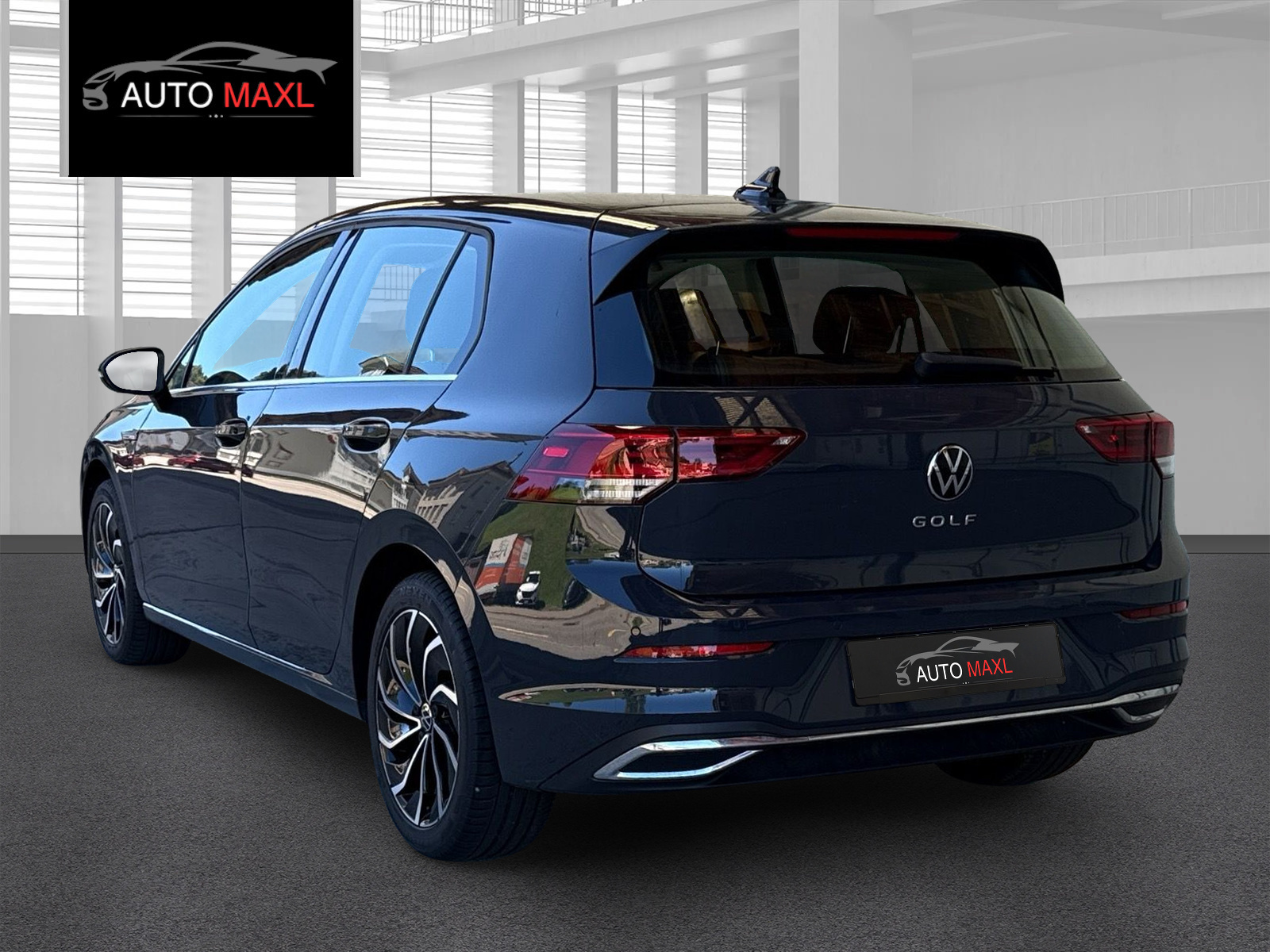 VW Golf 2.0 TSI Style DSG-image-3