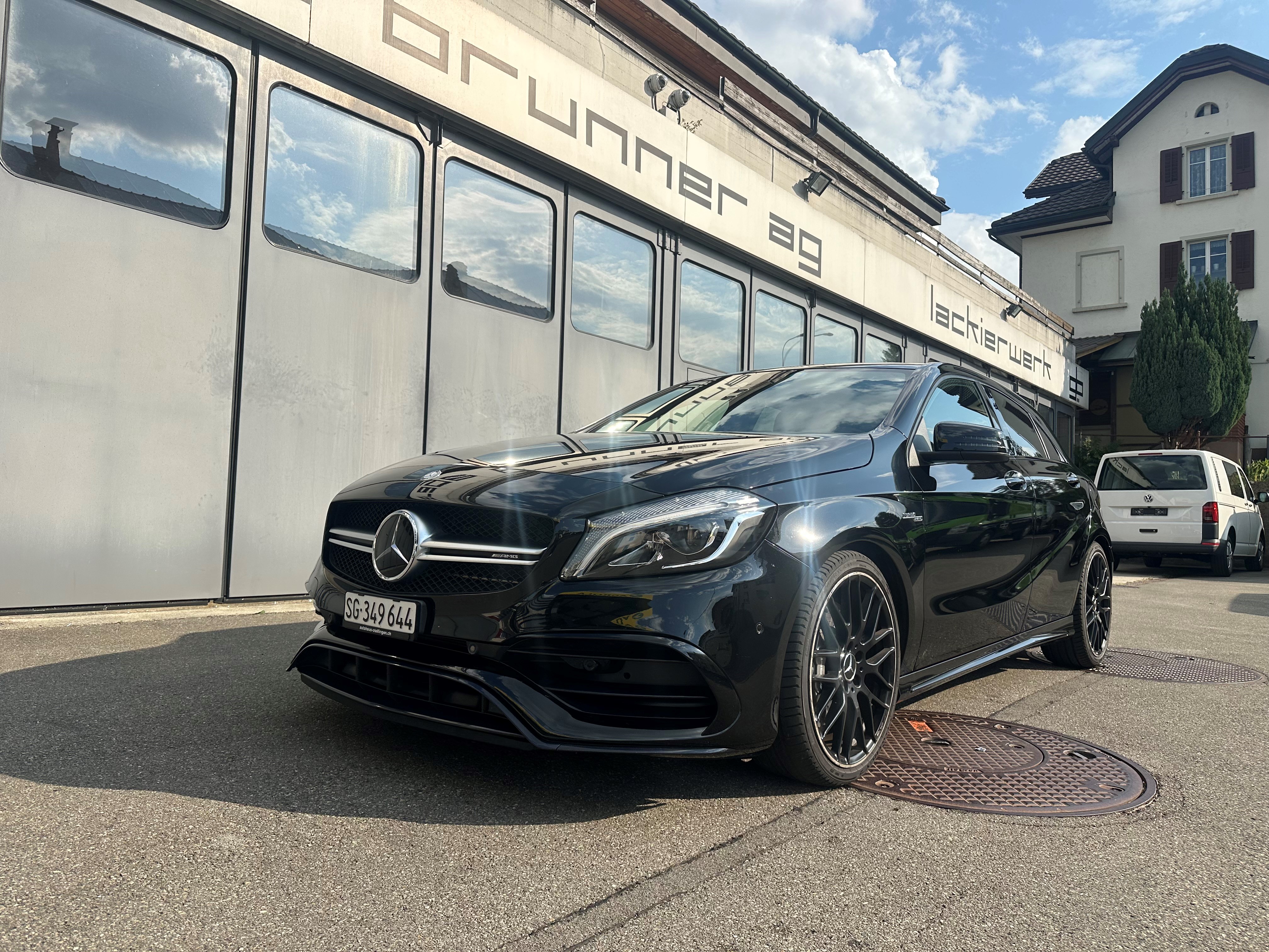 Car photo