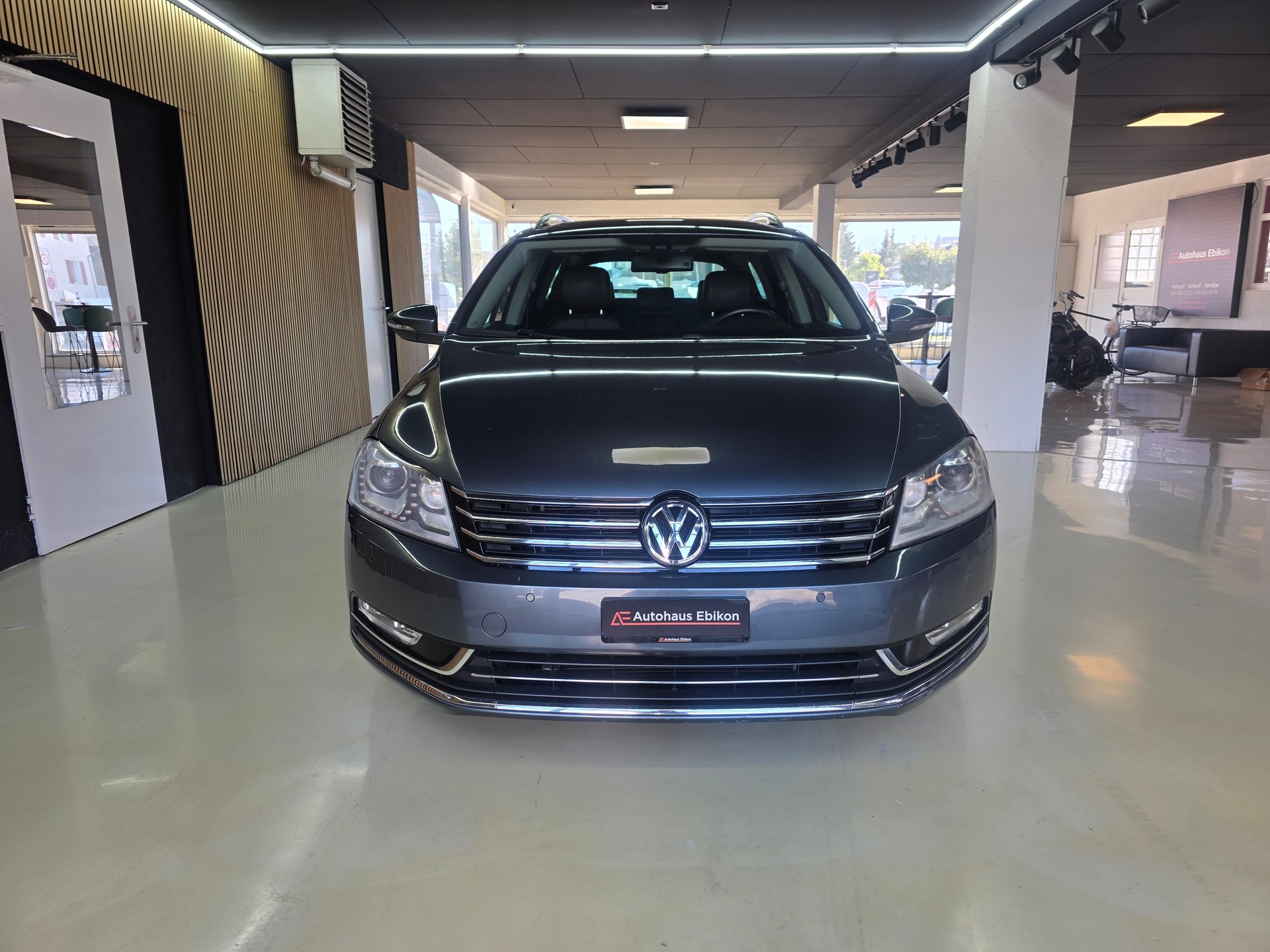 VW Passat Variant 2.0 TDI BMT Highline 4MDSG-image-1