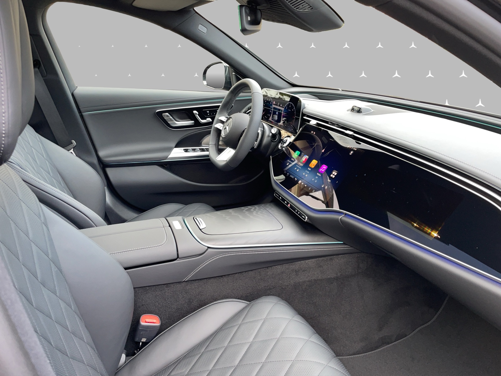 MERCEDES-BENZ E 220 d T 4Matic 9G-Tronic-image-12