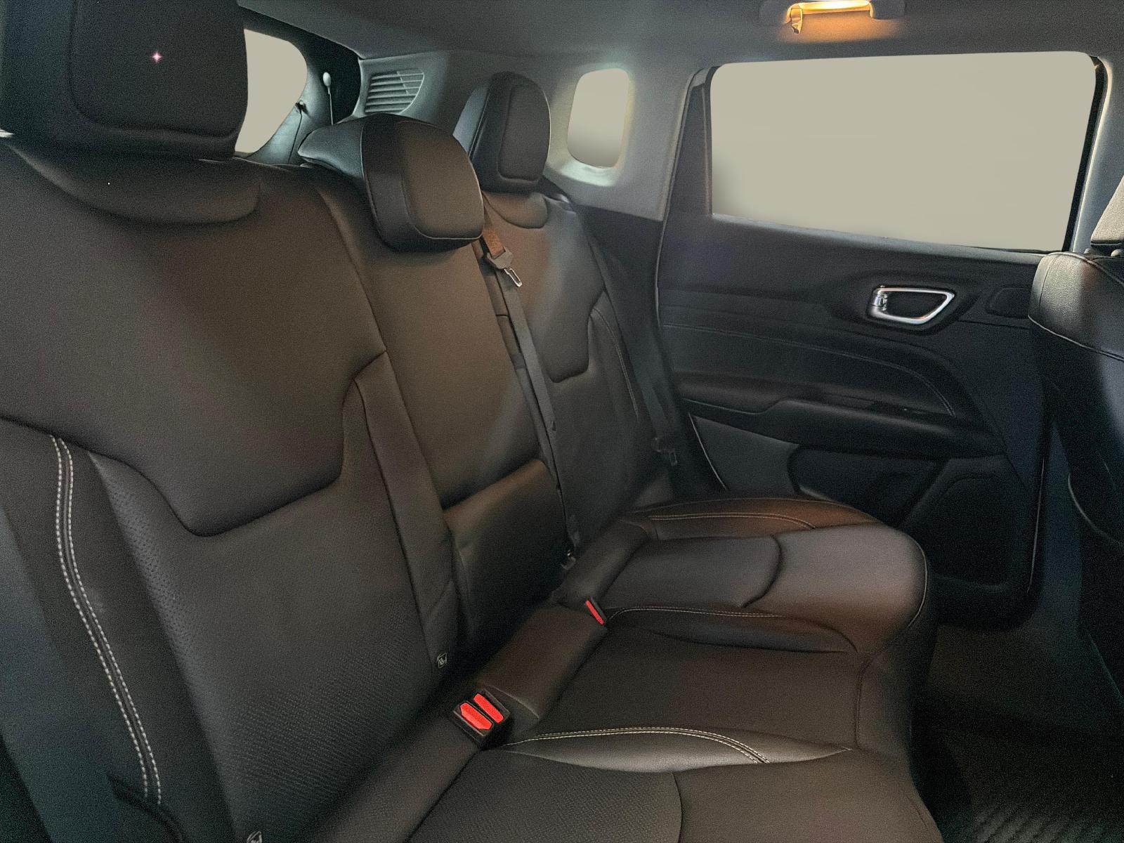 JEEP Compass 1.3 S 4xe-image-18
