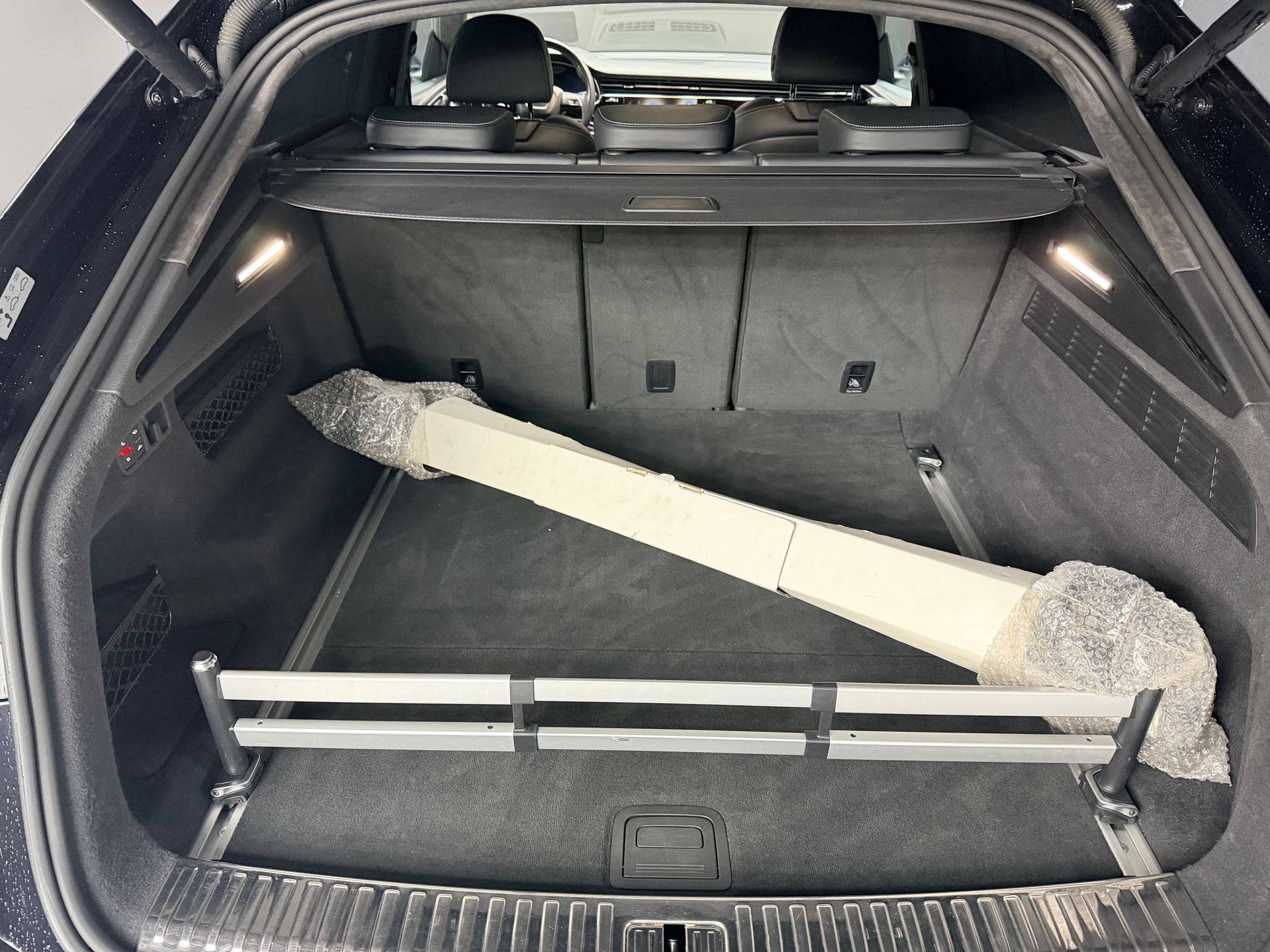 AUDI SQ8 50 TDI quattro tiptronic-image-5