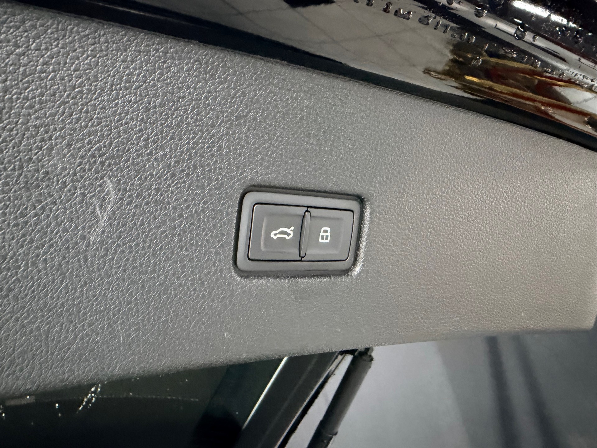 AUDI SQ8 50 TDI quattro tiptronic-image-6