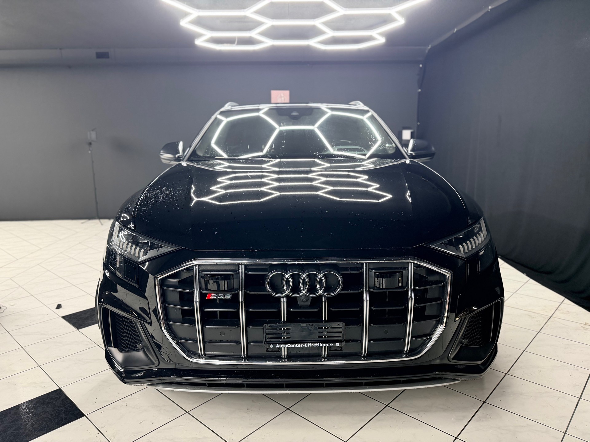 AUDI SQ8 50 TDI quattro tiptronic-image-2
