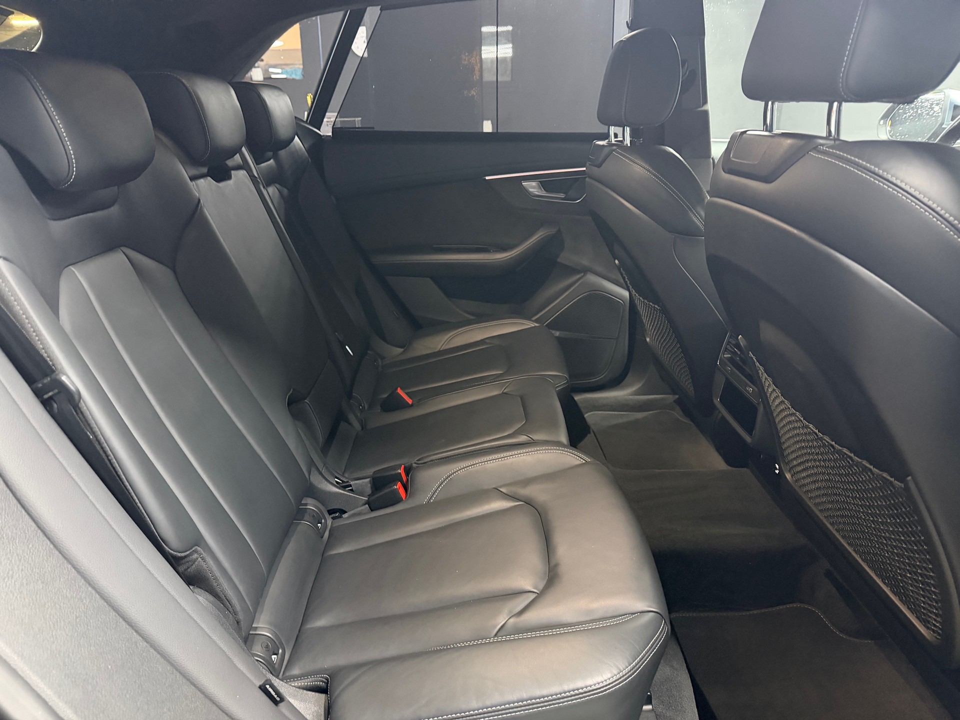 AUDI SQ8 50 TDI quattro tiptronic-image-13
