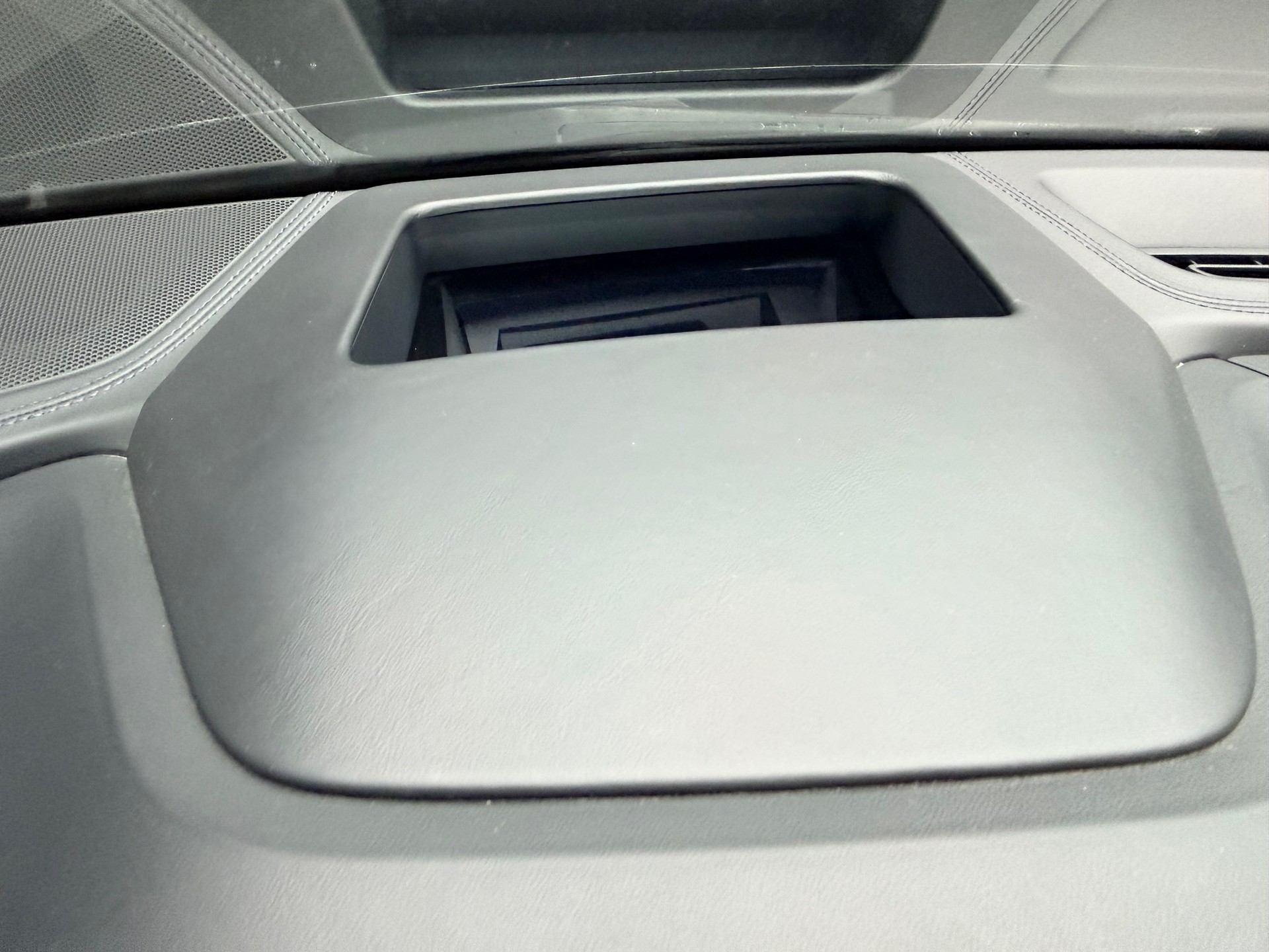 AUDI SQ8 50 TDI quattro tiptronic-image-11