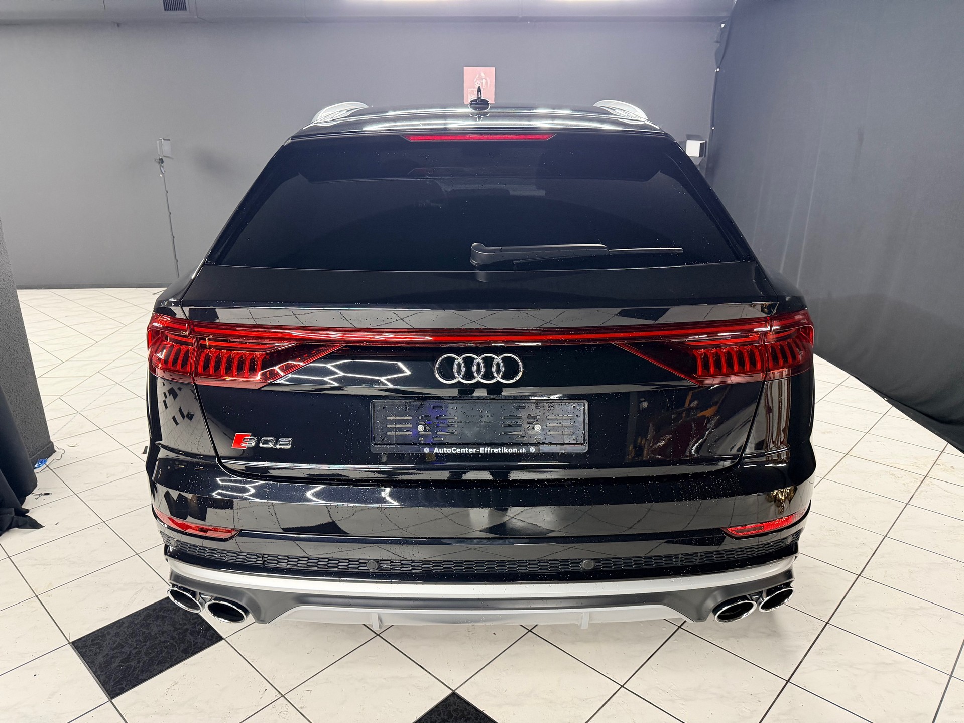 AUDI SQ8 50 TDI quattro tiptronic-image-3