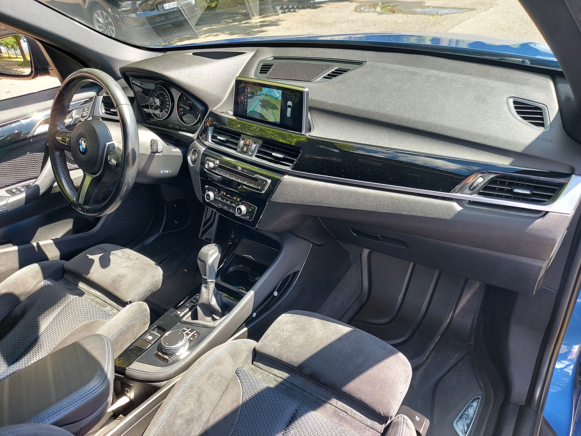 BMW X1 xDrive 25i M Sport Steptronic-image-14