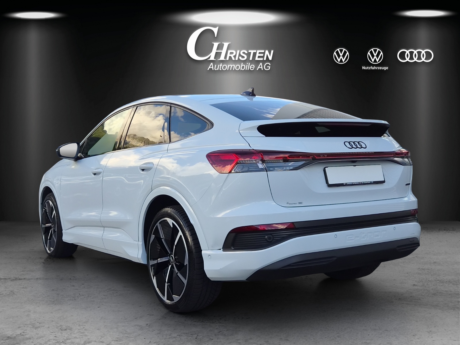AUDI Q4 Sportback e-tron 50 quattro-image-3