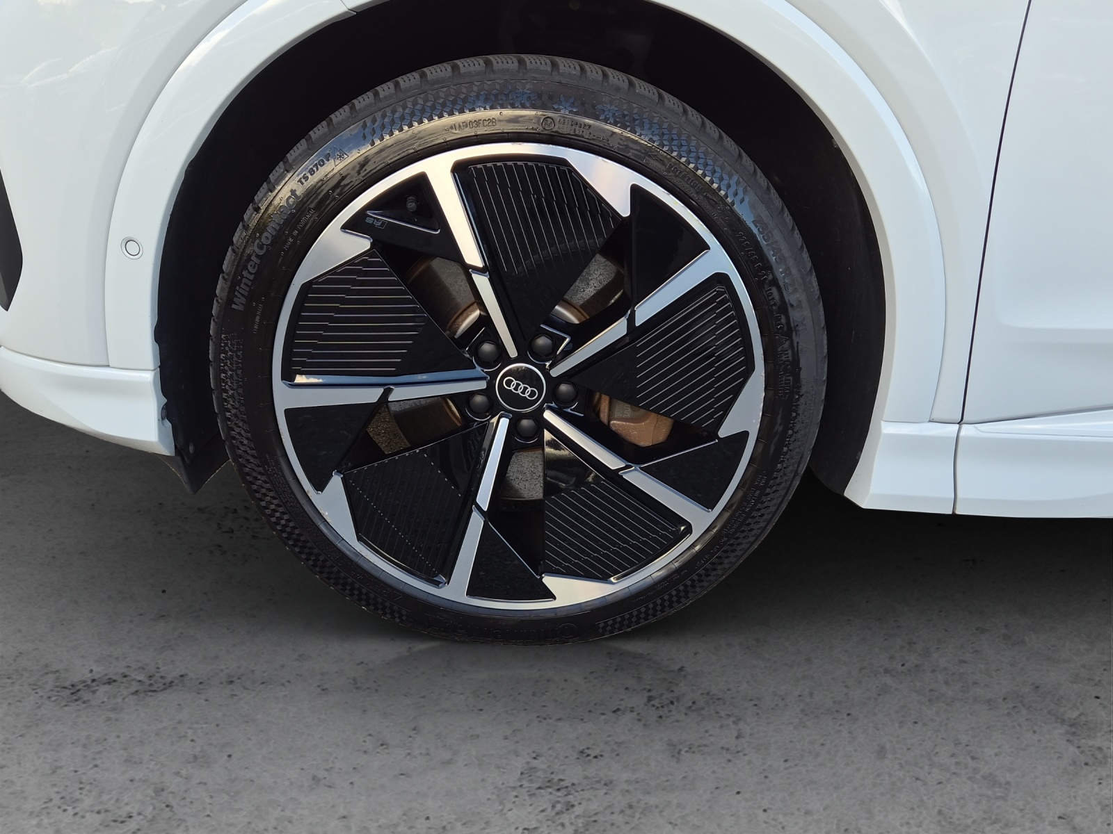 AUDI Q4 Sportback e-tron 50 quattro-image-15