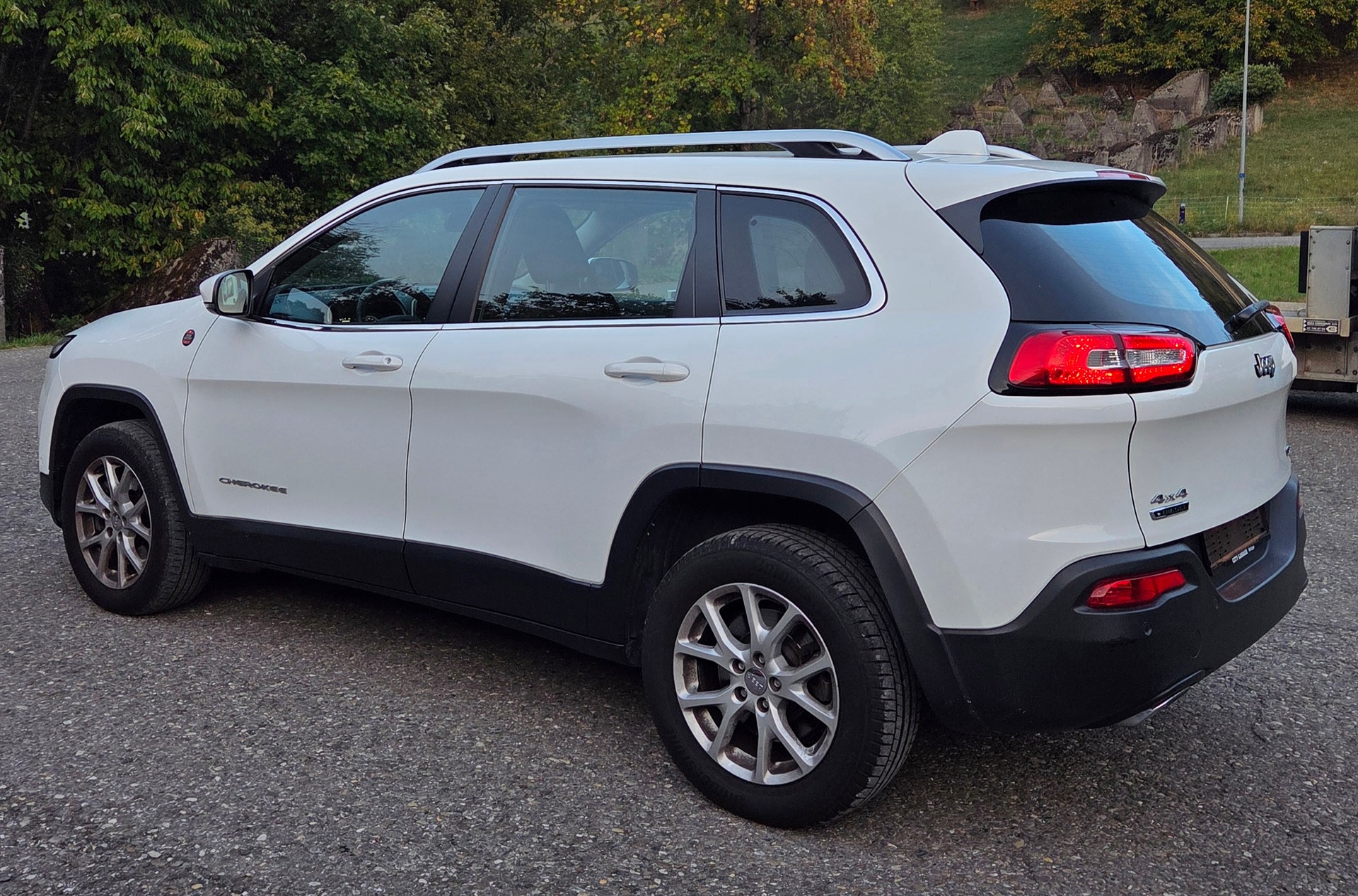 JEEP Cherokee 2.0TD Longitude Swiss Edition AWD 9ATX-image-2