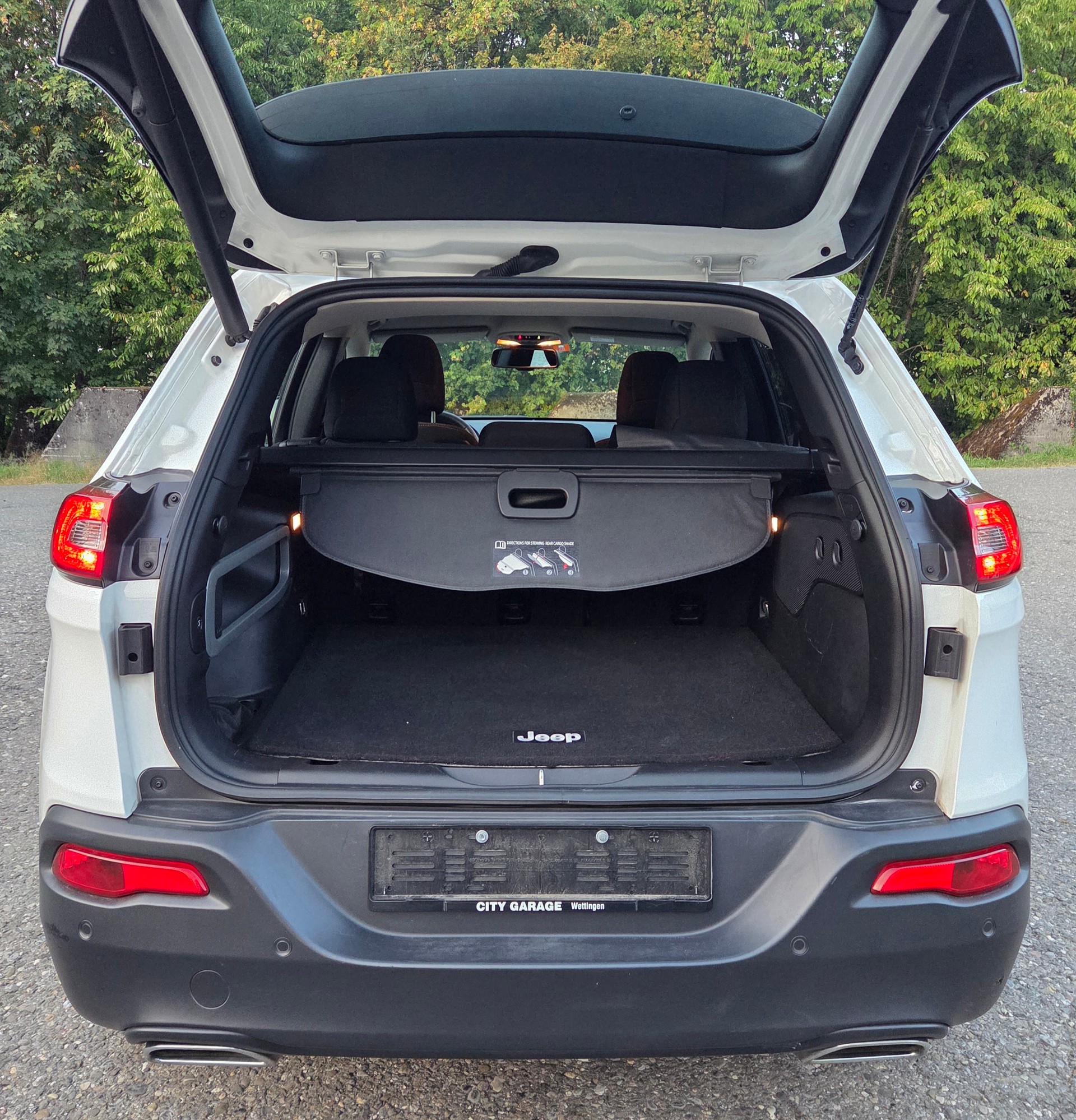 JEEP Cherokee 2.0TD Longitude Swiss Edition AWD 9ATX-image-6