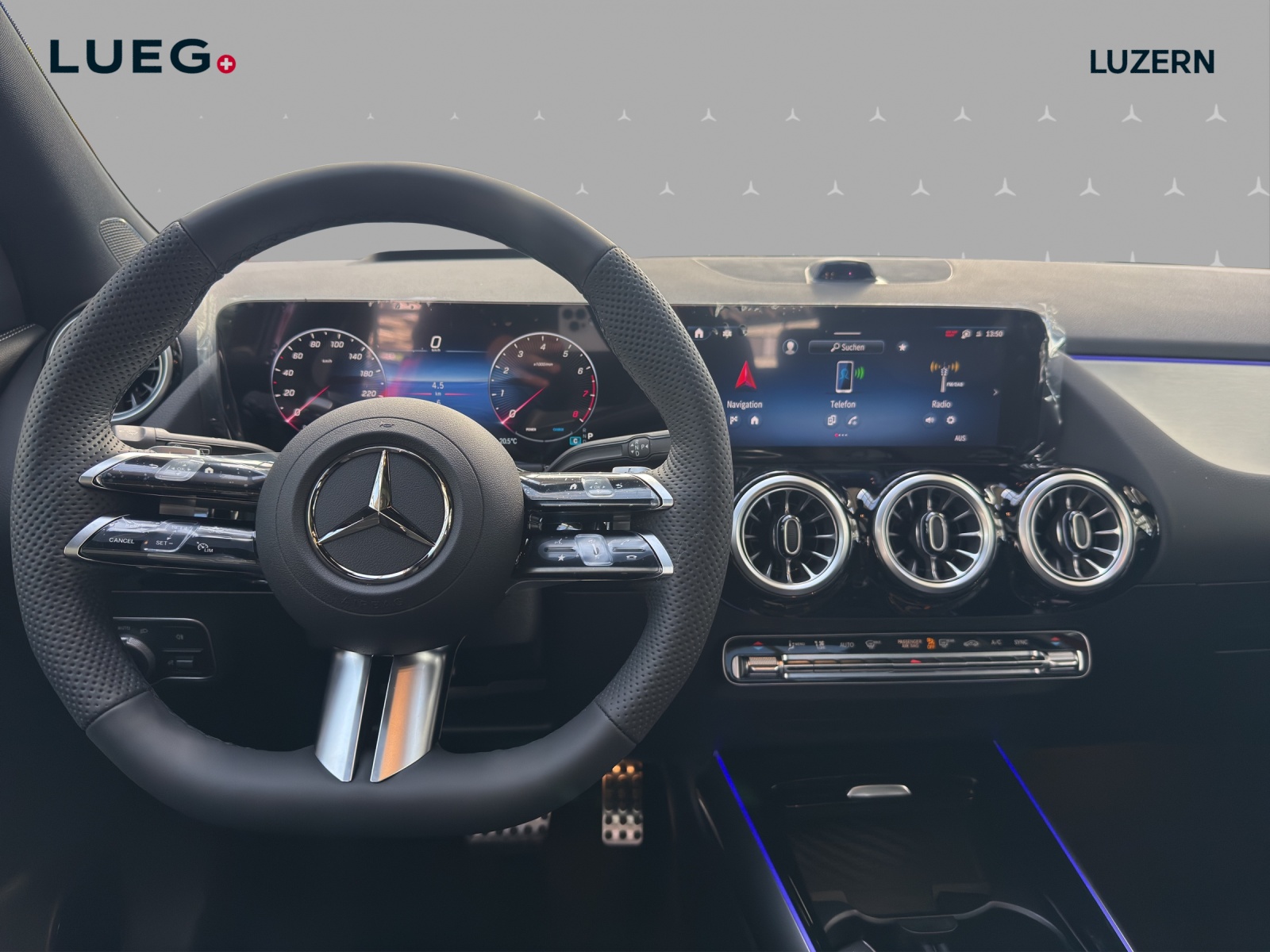 MERCEDES-BENZ GLA 250 4Matic 8G-DCT Swiss Star-image-10