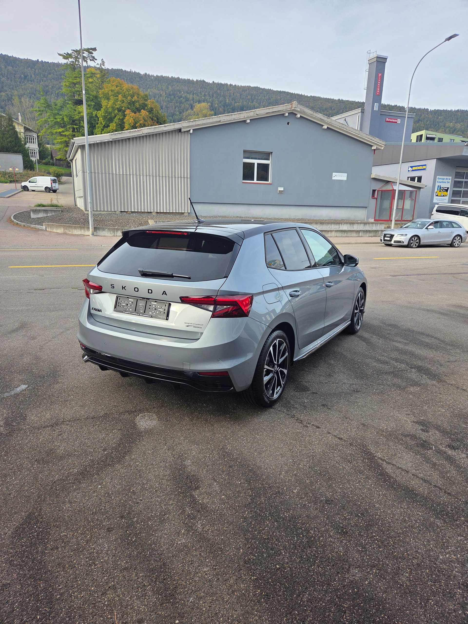 SKODA Fabia 1.0 TSI Monte Carlo DSG-image-2