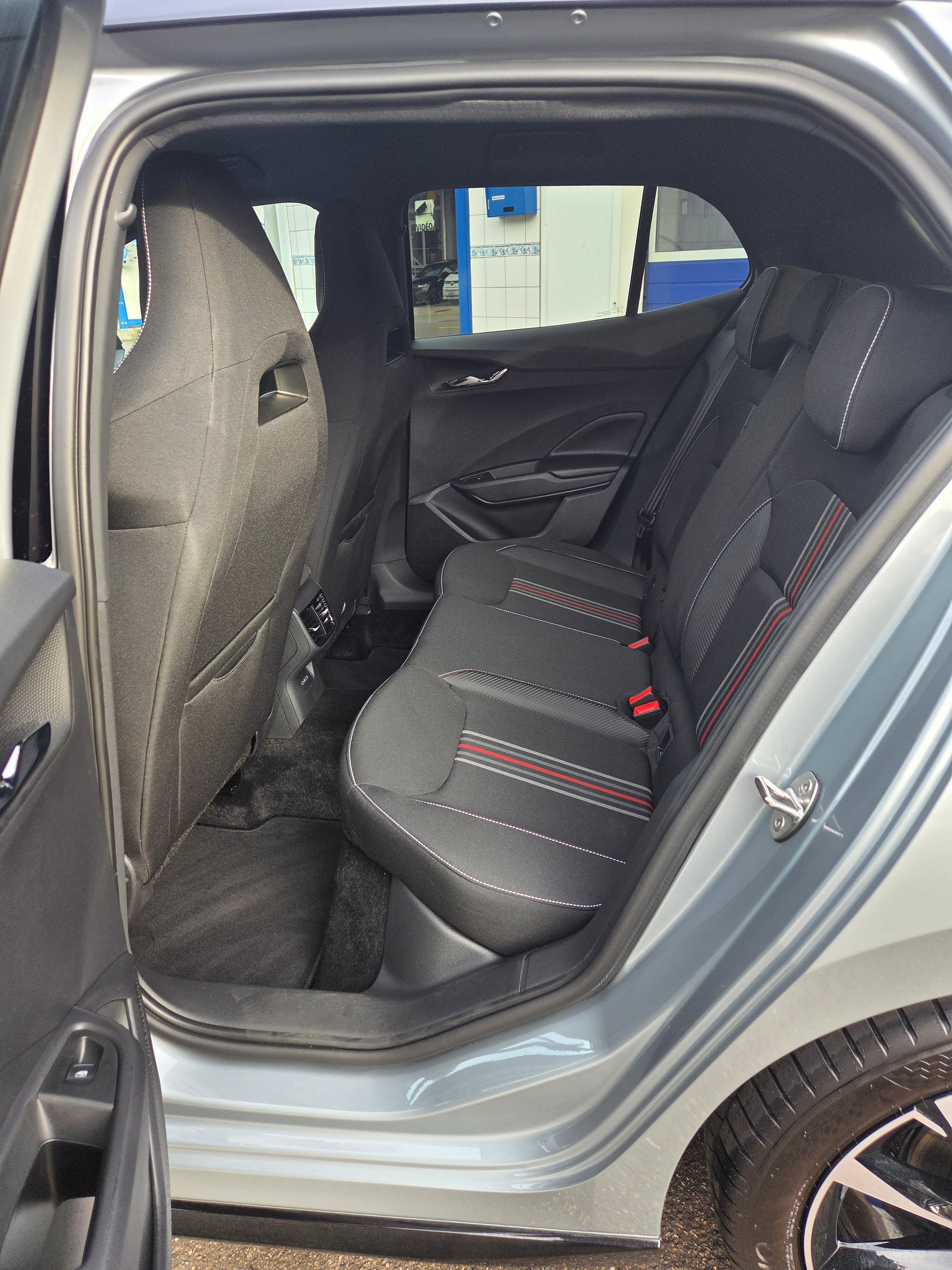 SKODA Fabia 1.0 TSI Monte Carlo DSG-image-9