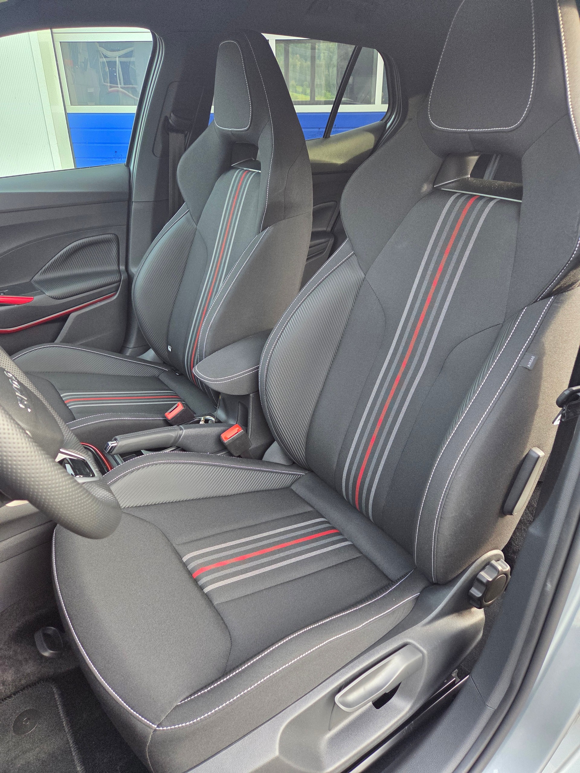SKODA Fabia 1.0 TSI Monte Carlo DSG-image-5