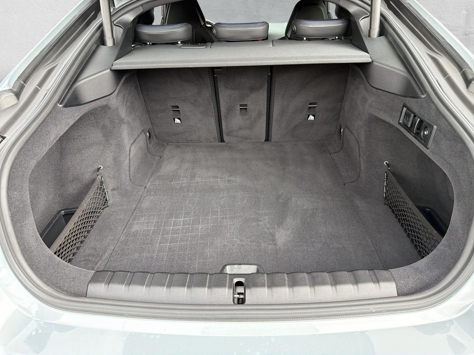 BMW i4 M50 M Sport Pro Limousine G26 (CH) AHK ** 100 % électrique **-image-10