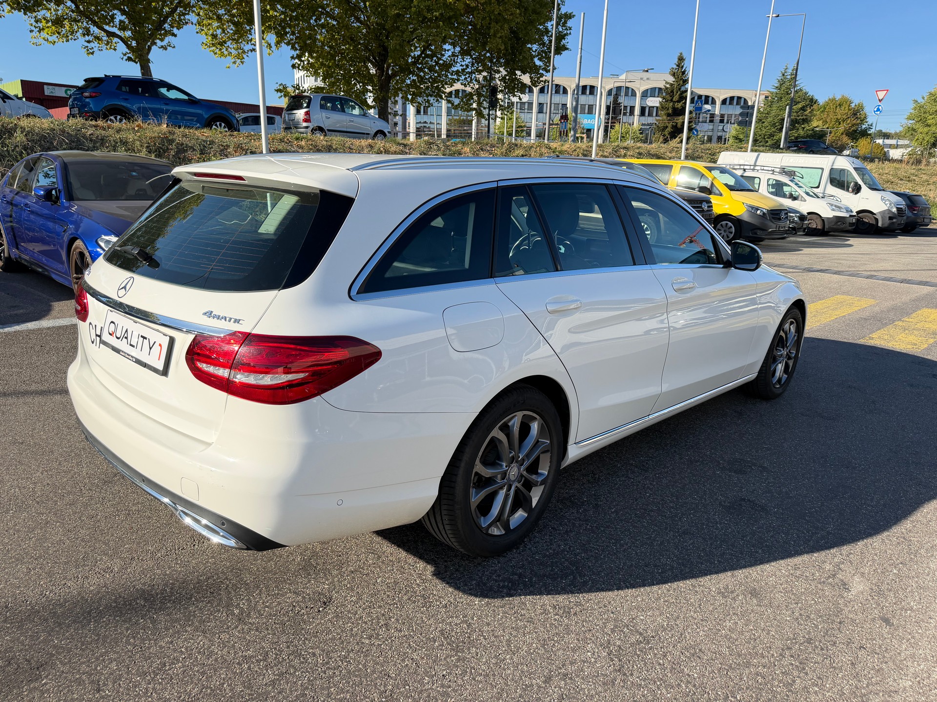 MERCEDES-BENZ C 250 BlueTEC Avantgarde 4Matic 7G-Tronic-image-2