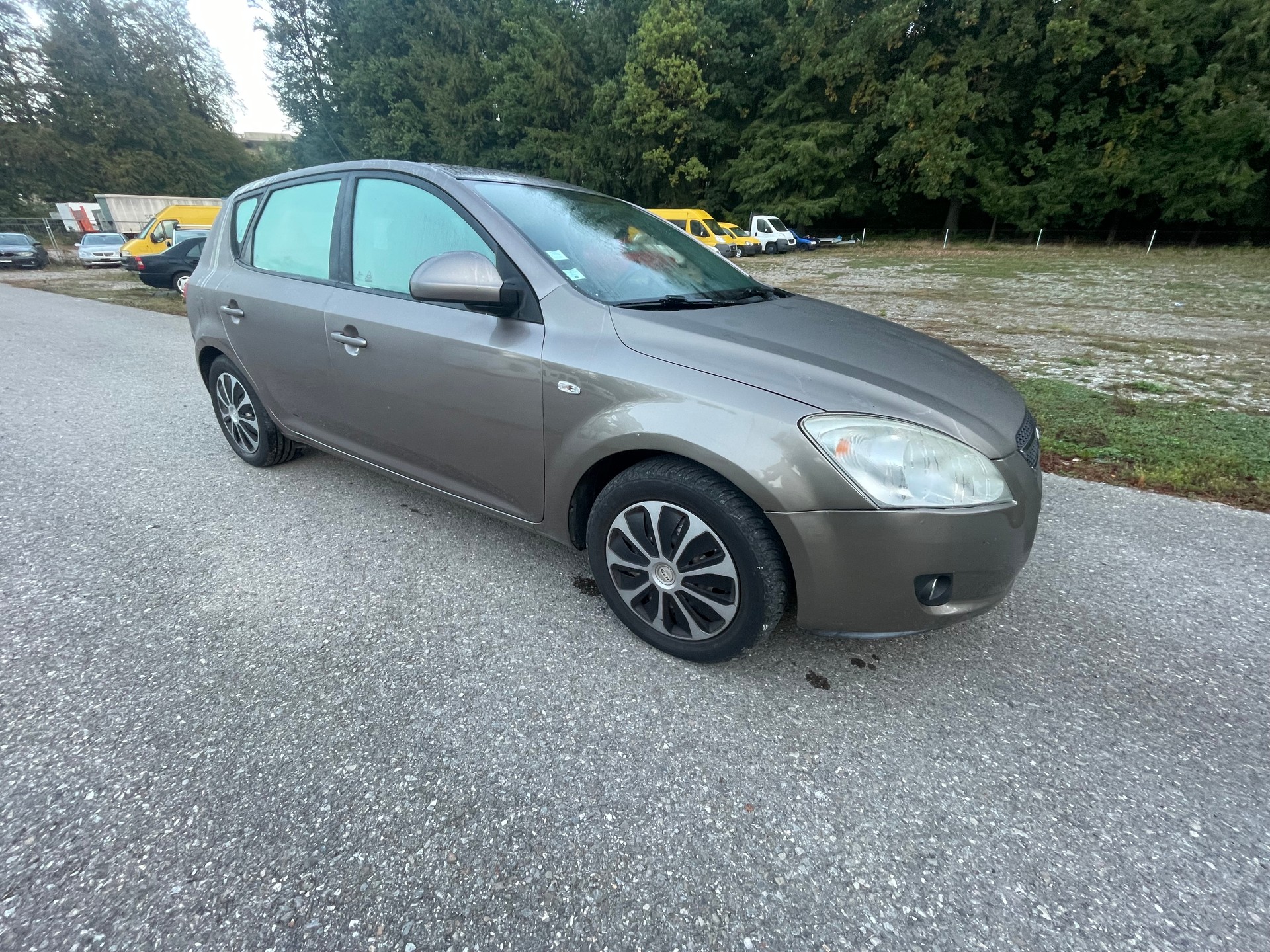 KIA CEED-image-4