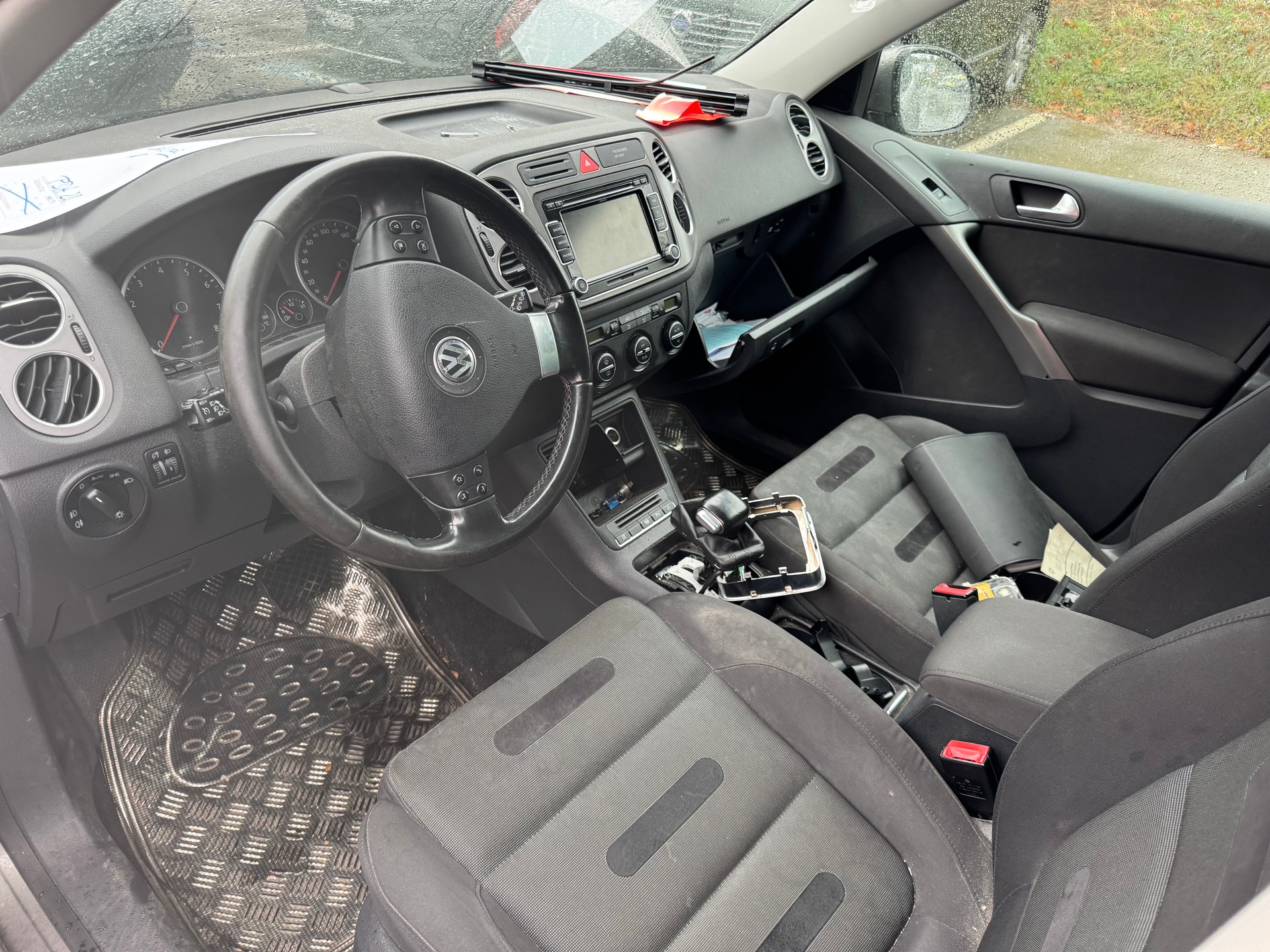 VW Tiguan 2.0 TSI Sport&Style Tiptronic-image-11