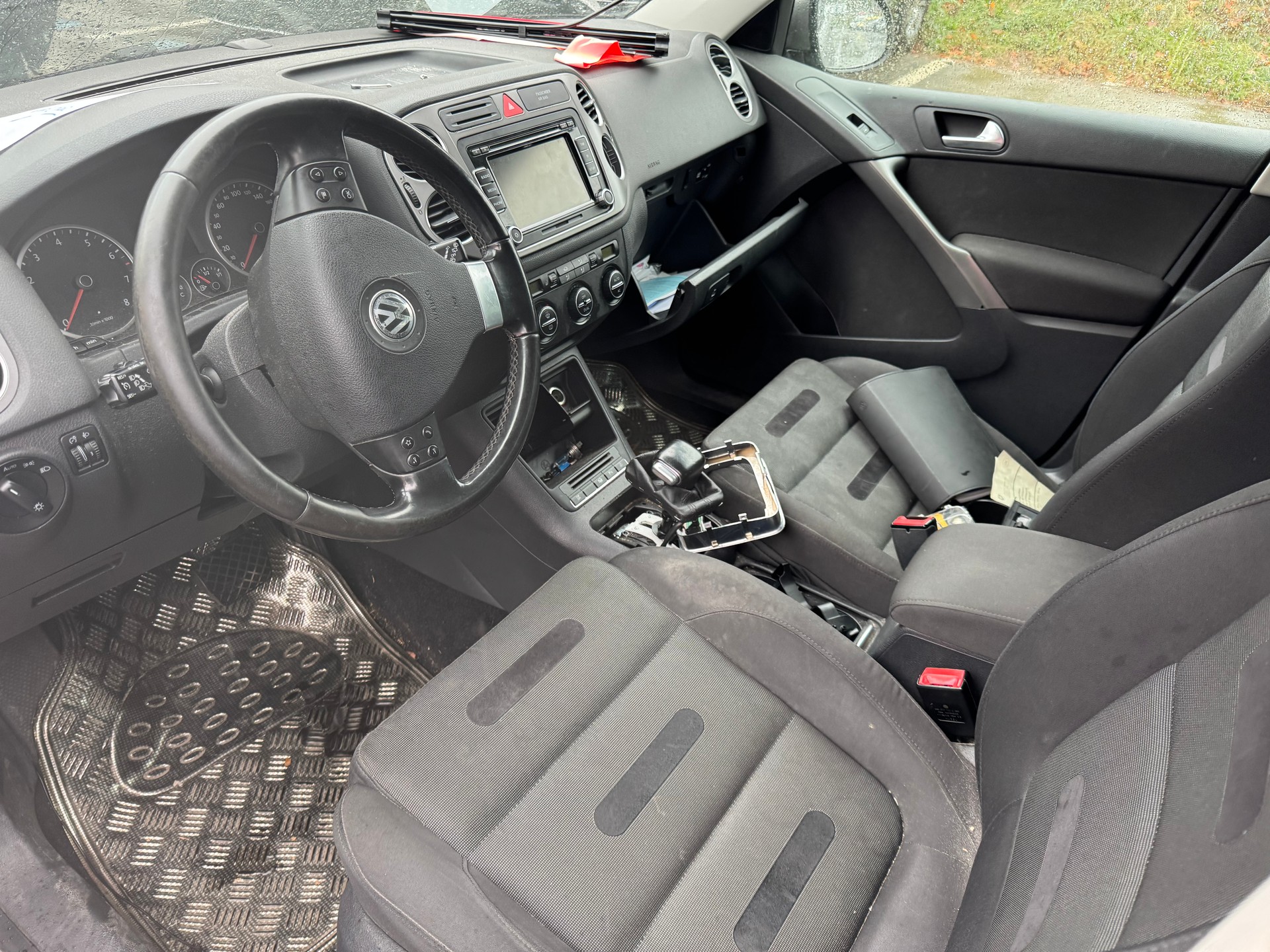 VW Tiguan 2.0 TSI Sport&Style Tiptronic-image-15