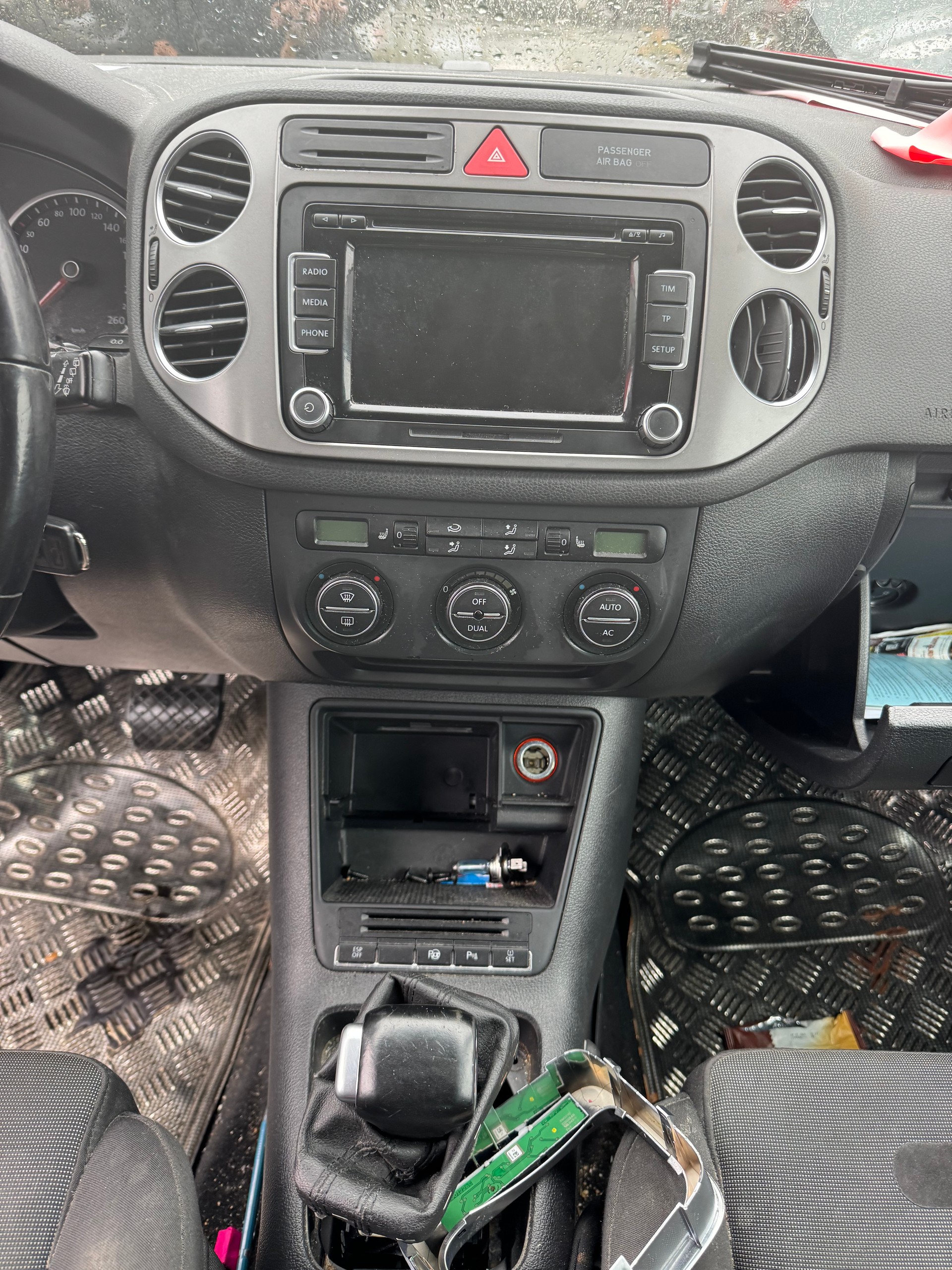 VW Tiguan 2.0 TSI Sport&Style Tiptronic-image-13
