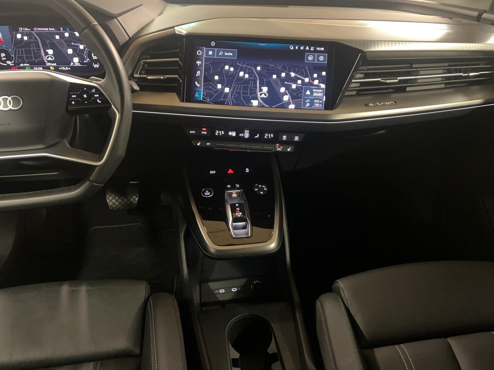 AUDI Q4 Sportback e-tron 50 quattro-image-11