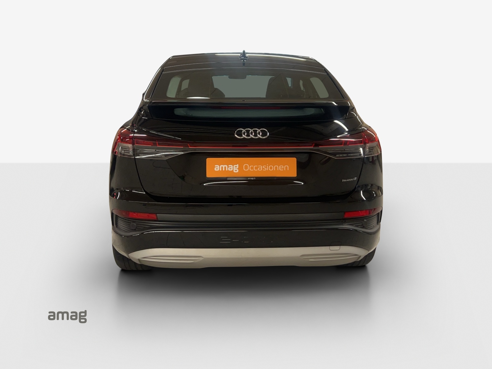 AUDI Q4 Sportback e-tron 50 quattro-image-4