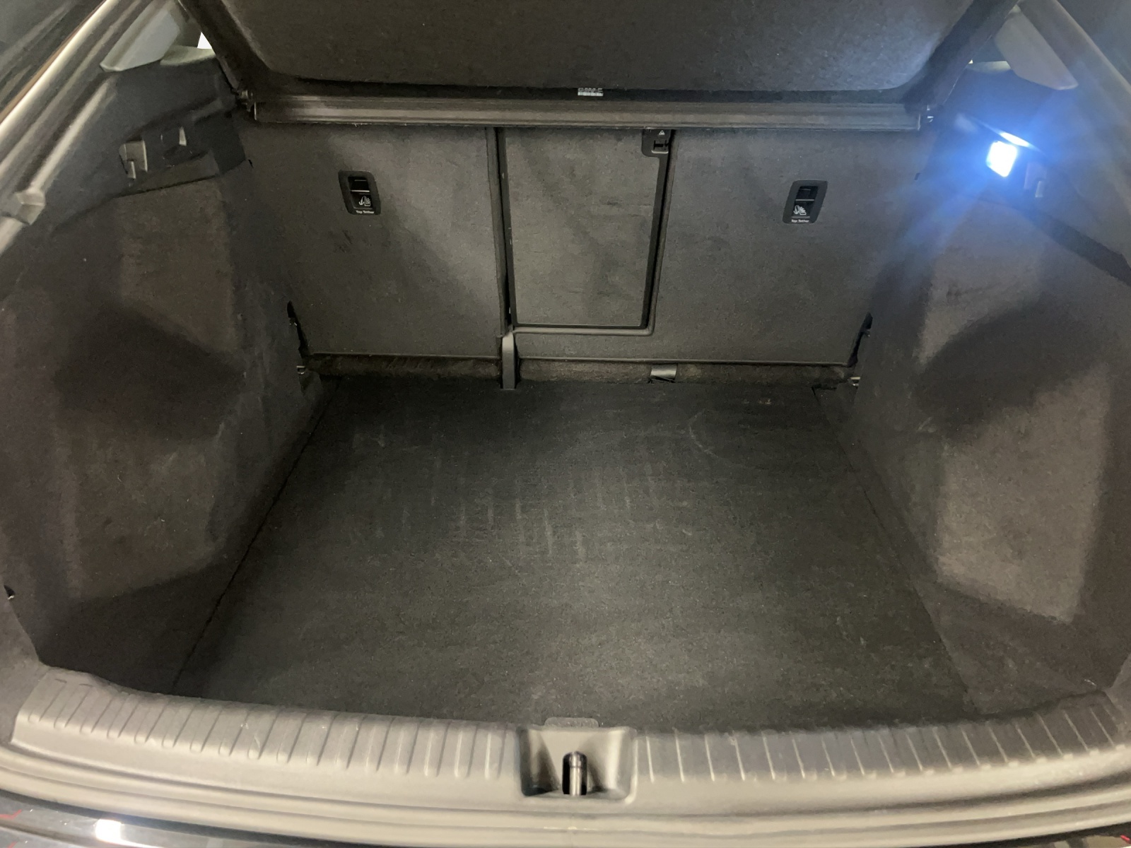AUDI Q4 Sportback e-tron 50 quattro-image-13