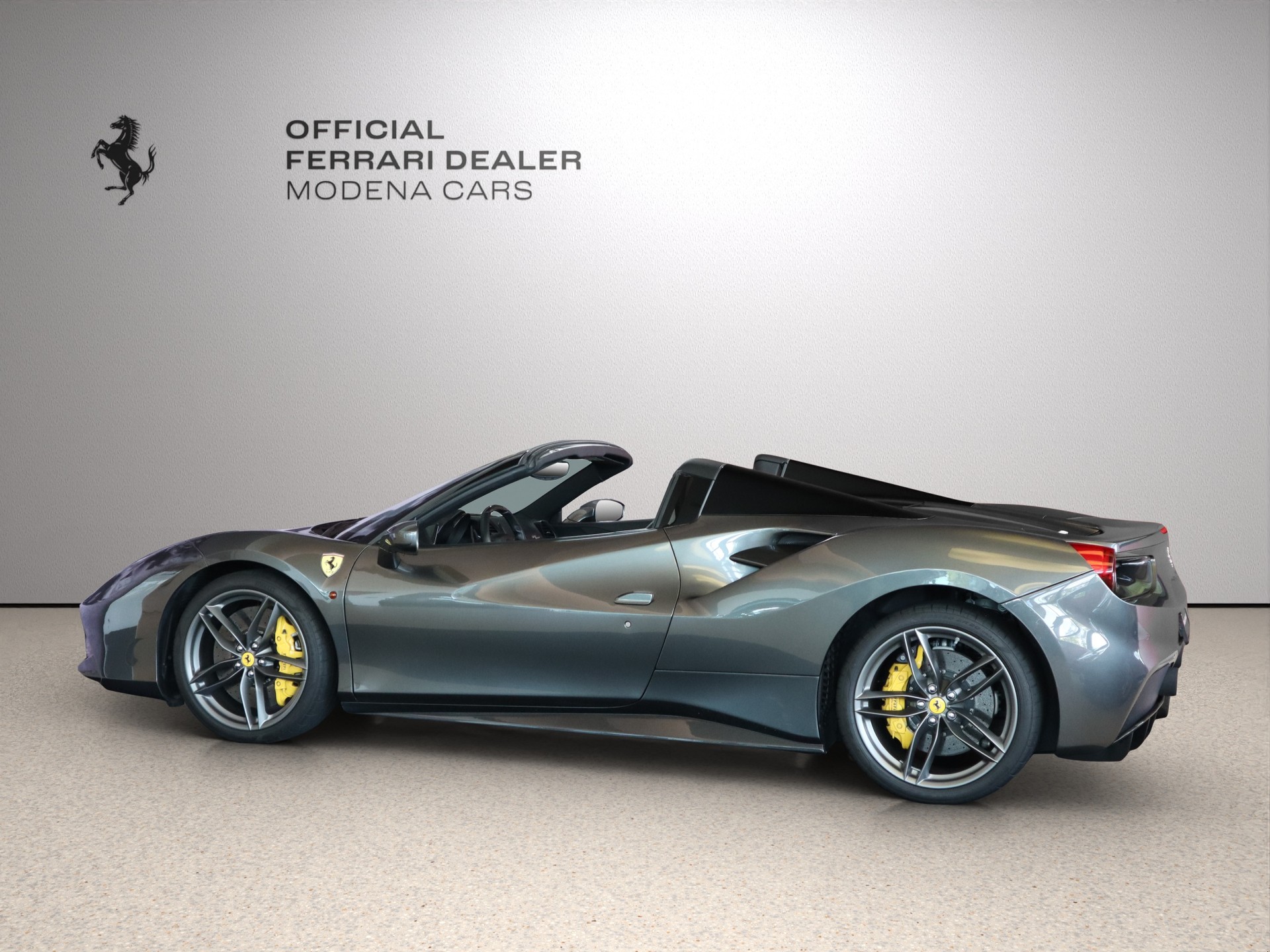FERRARI 488 Spider 3.9 V8-image-8