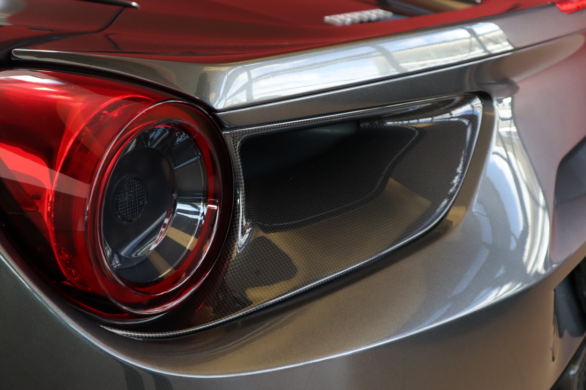 FERRARI 488 Spider 3.9 V8-image-14