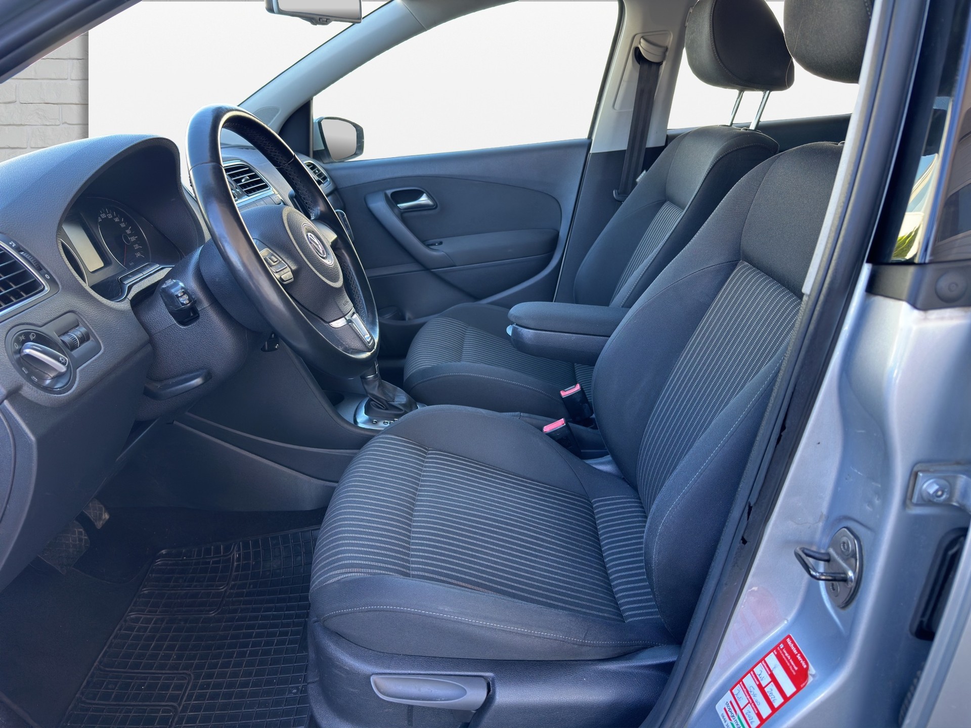 VW Polo 1.2 TSI Highline DSG-image-11