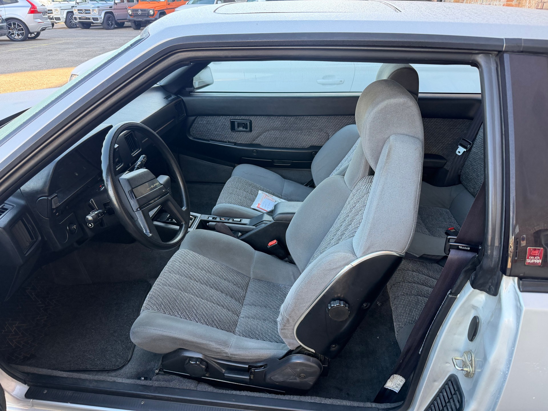 TOYOTA Celica 2800 i Supra-image-8