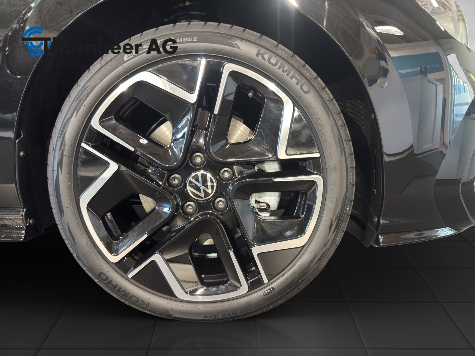 VW Golf 2.0 TSI R-Line DSG 4 Motion-image-11