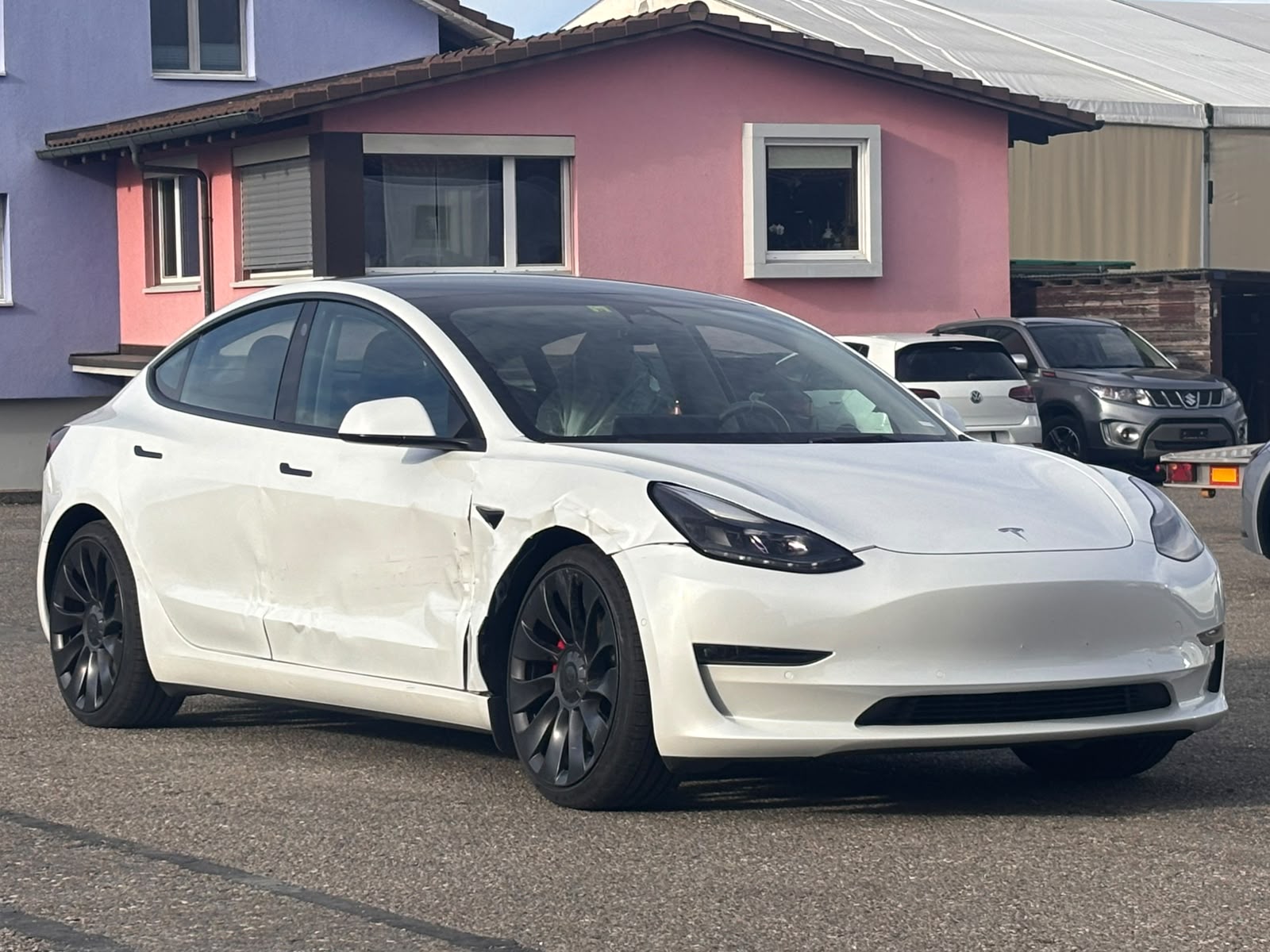 TESLA Model 3 Performance Dual Motor AWD-image-2