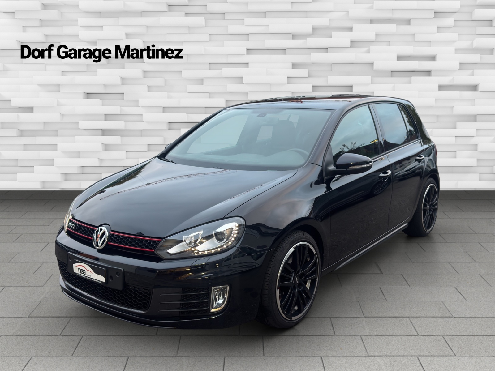 VW Golf 2.0 TSI GTI-image-1