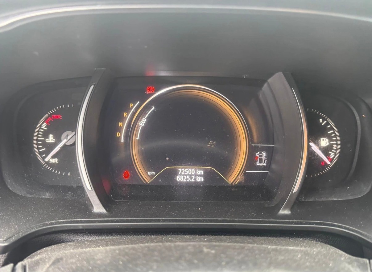 RENAULT Mégane Grandtour 1.5 dCi Business EDC-image-9