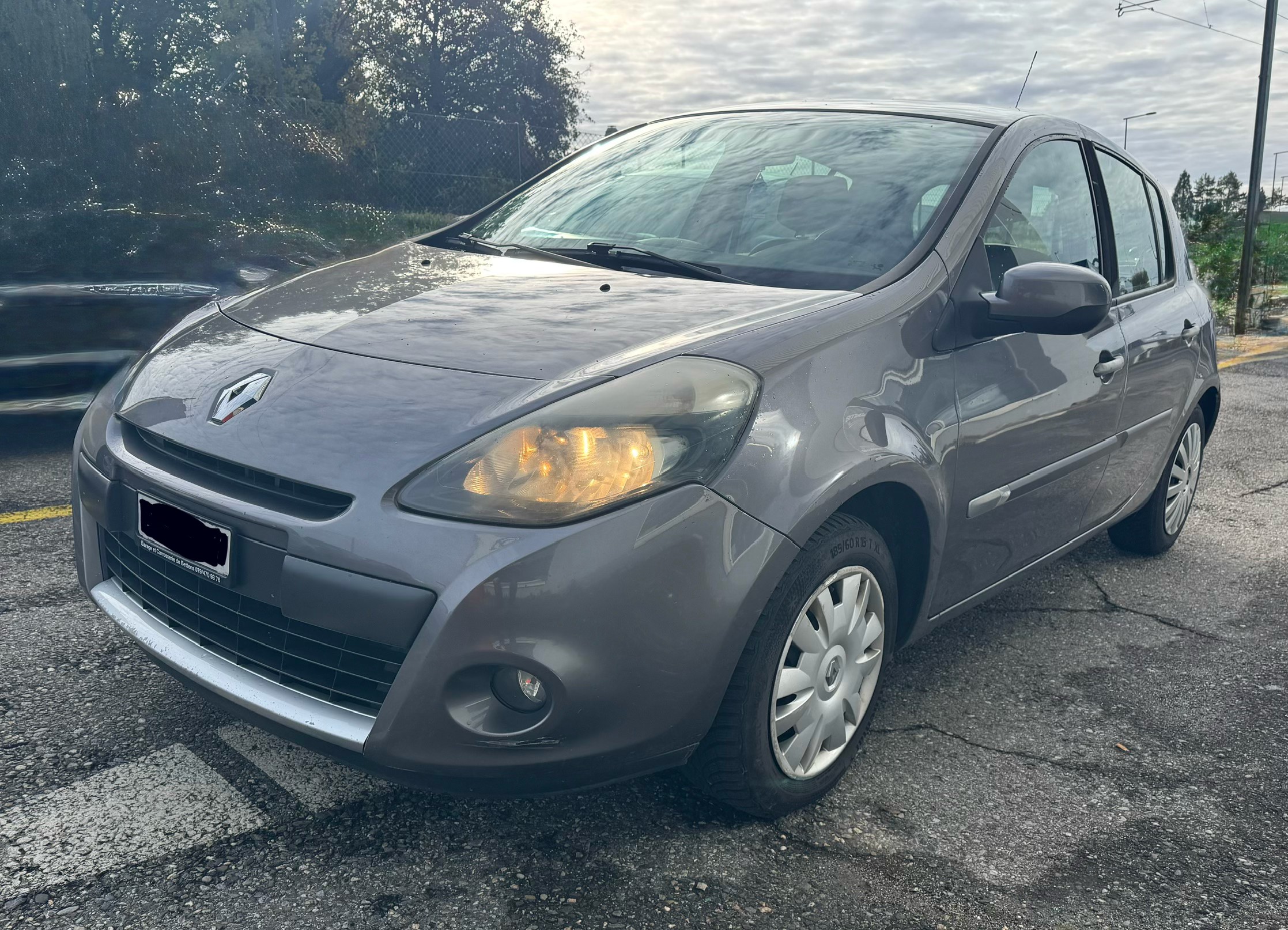 Car photo