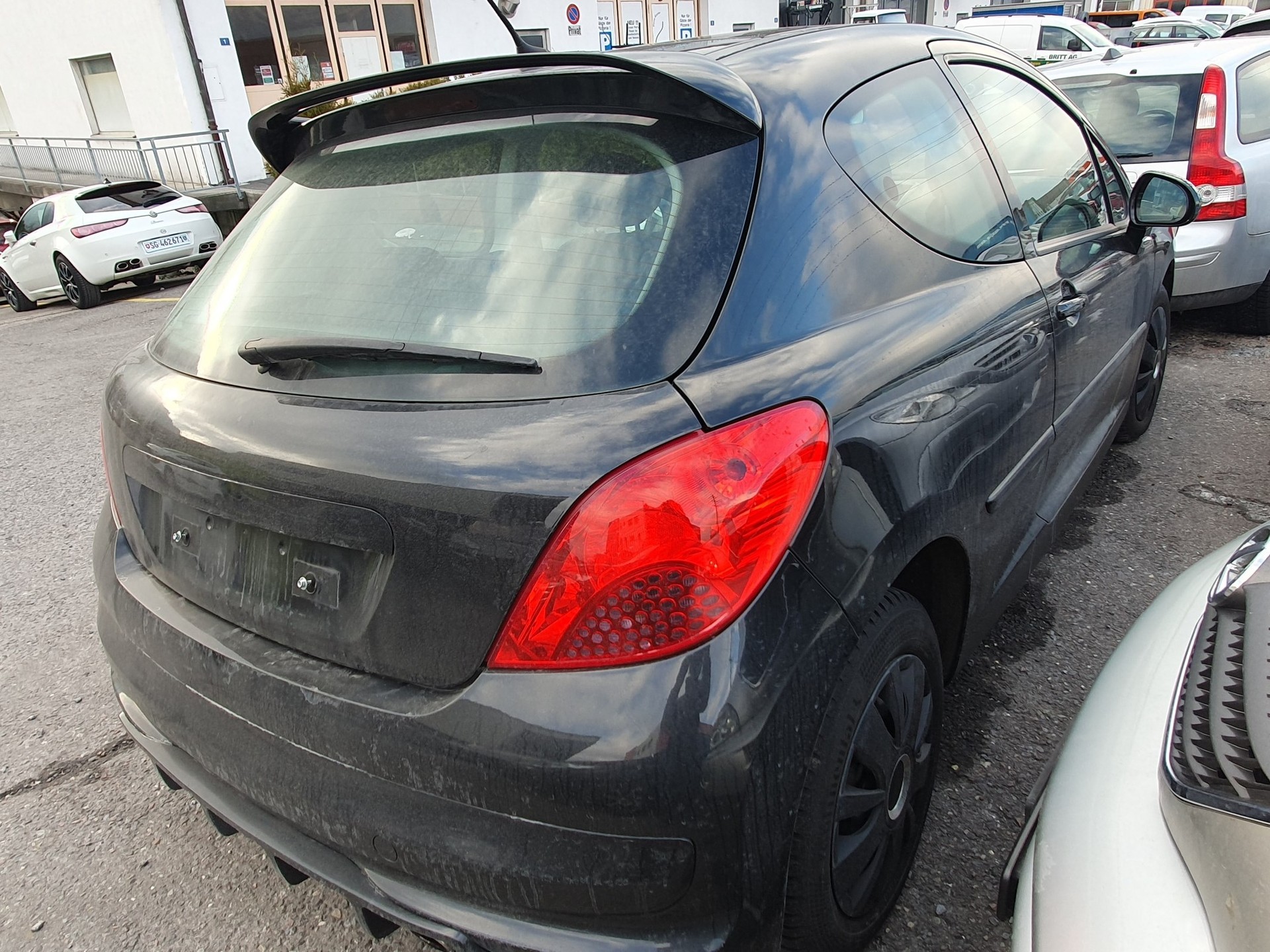 PEUGEOT 207 1.4 16V Trendy-image-3