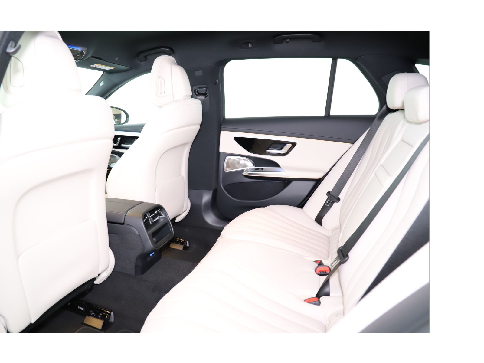 MERCEDES-BENZ E 220 d T 4M 9G-Tronic-image-10