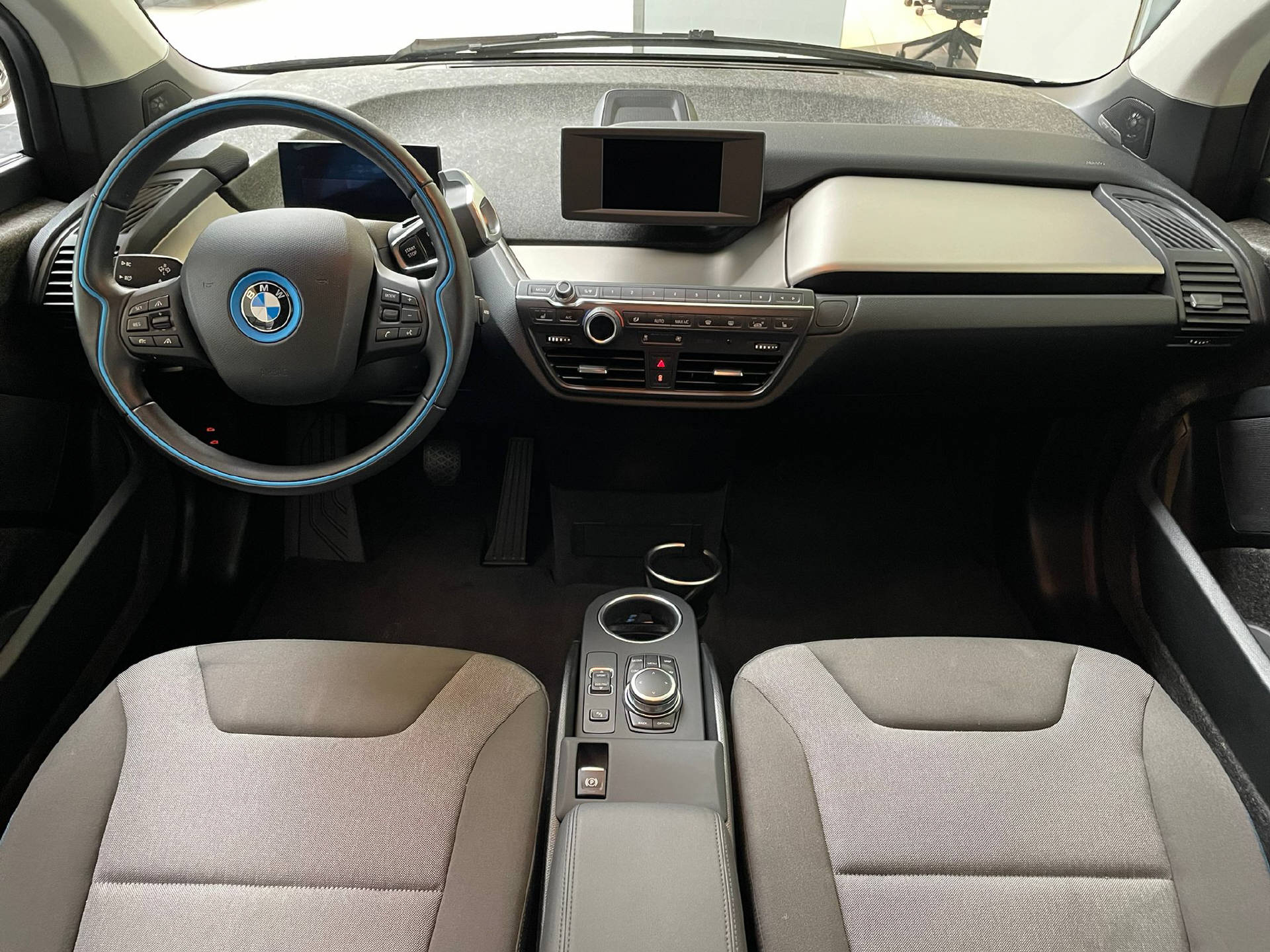 BMW i3 S 120 Ah CH-Fahrzeug-image-6