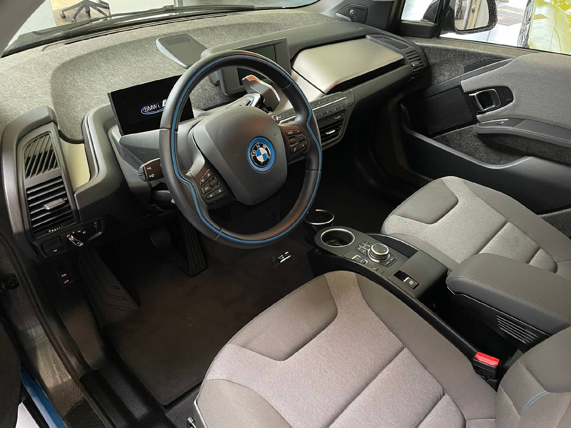 BMW i3 S 120 Ah CH-Fahrzeug-image-5