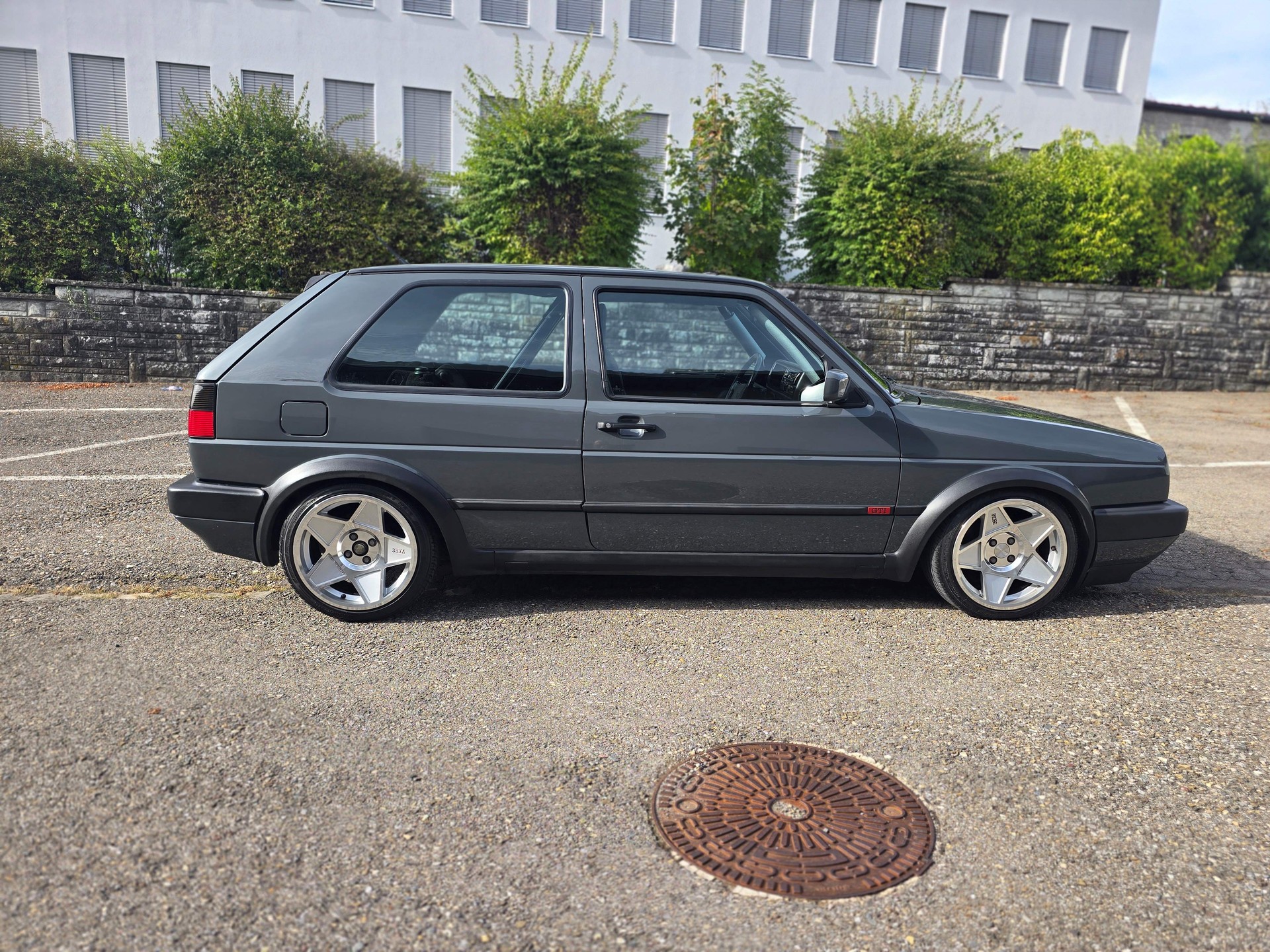 VW Golf 1800 GTI G60-image-5