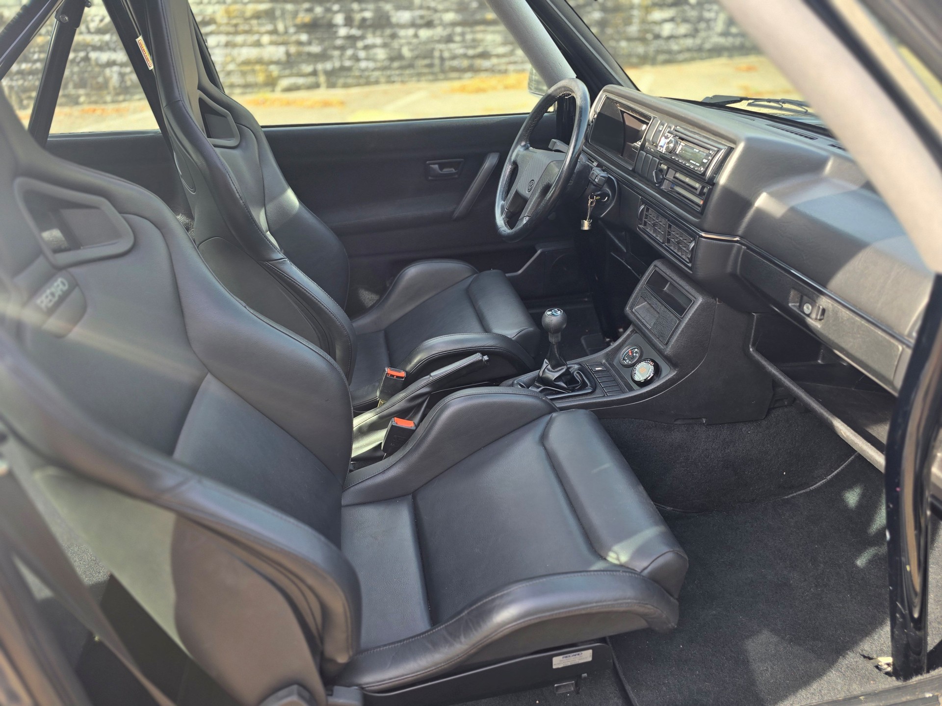 VW Golf 1800 GTI G60-image-14