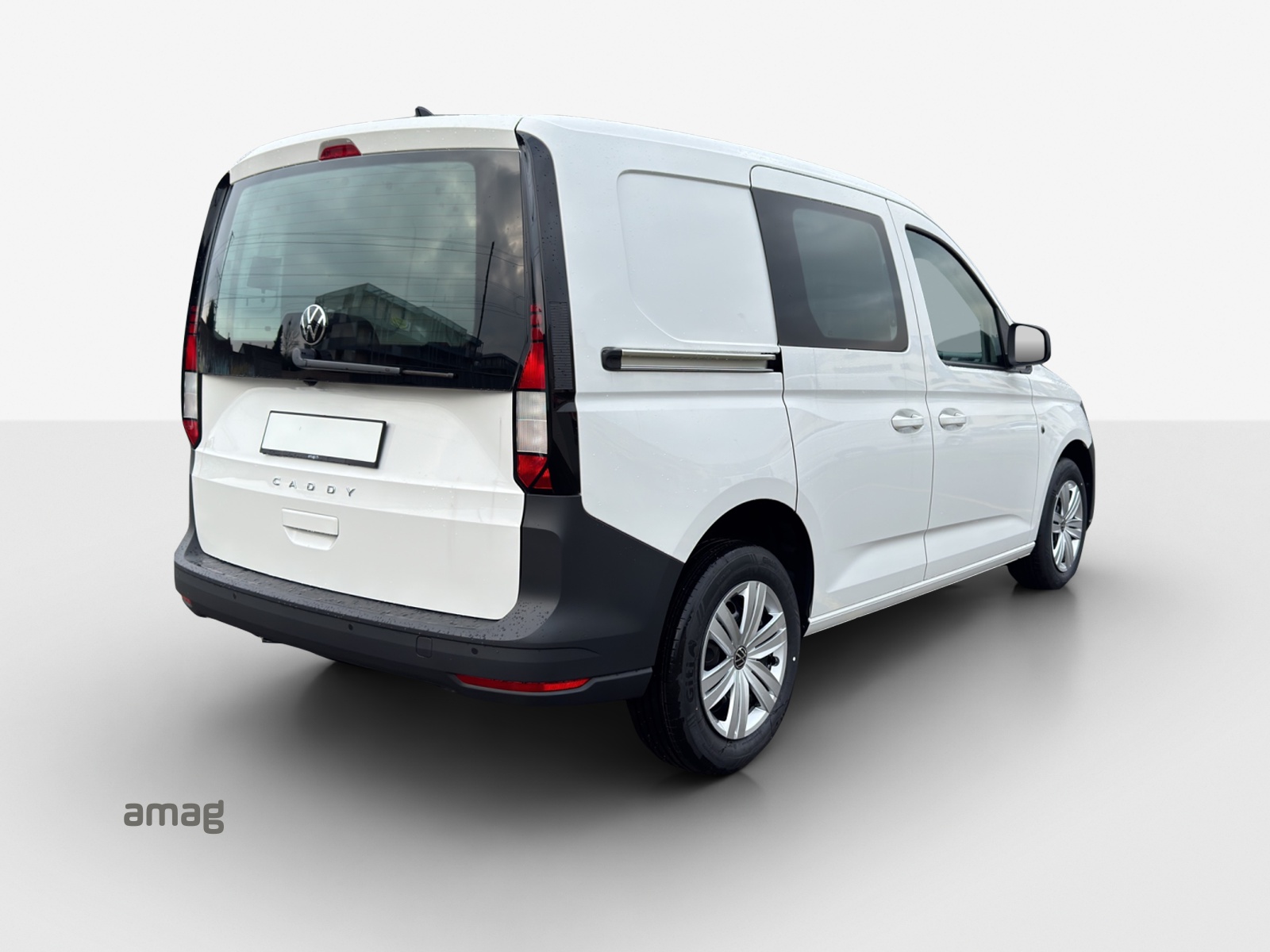 VW Caddy Cargo 1.5 TSI Entry-image-4